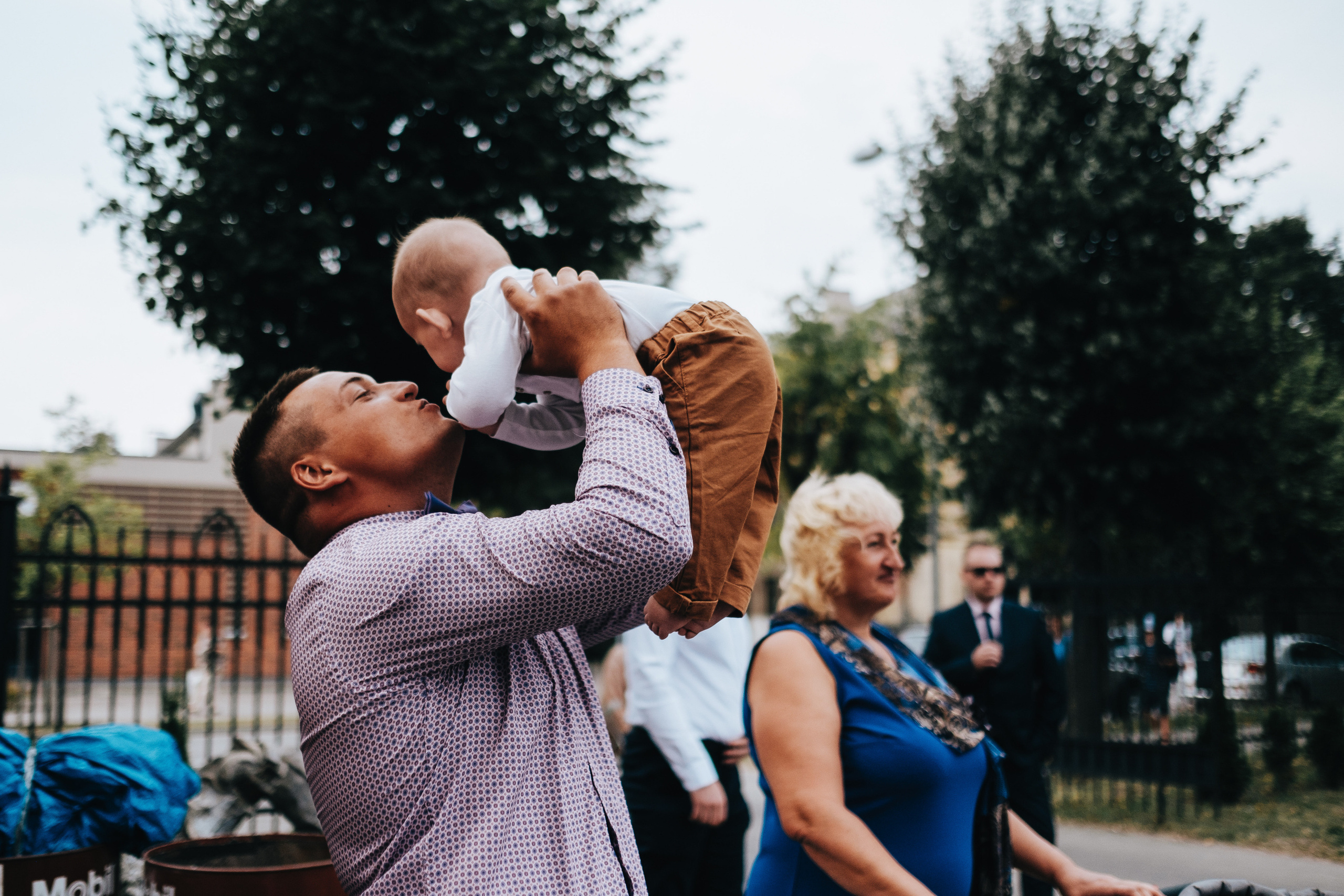 Kāzu stāsts Santa & Miks. Kāzu × Ģimenes notikumu fotografs Edgars Kalniņš