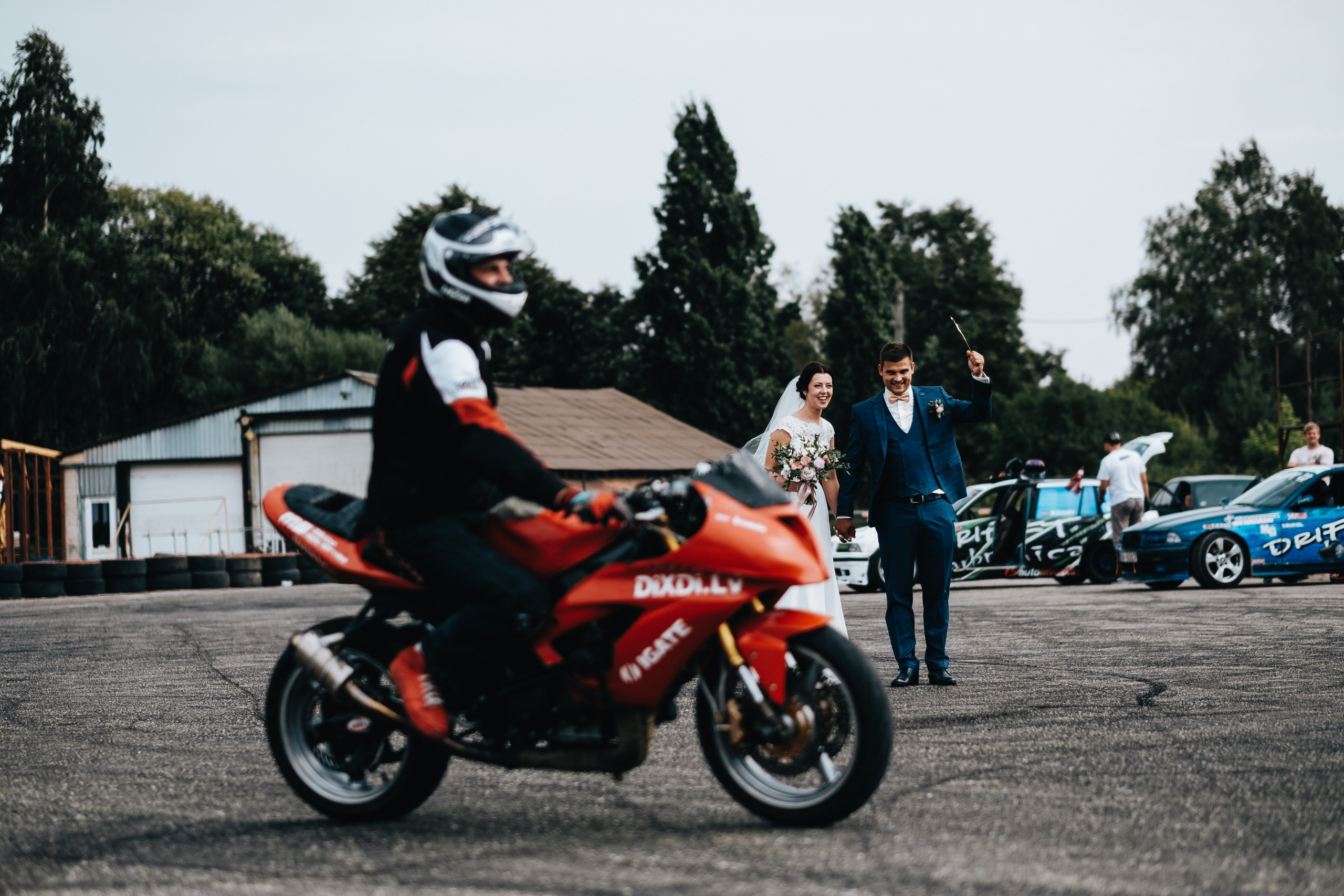 Kāzu stāsts Santa & Miks. Kāzu × Ģimenes notikumu fotografs Edgars Kalniņš