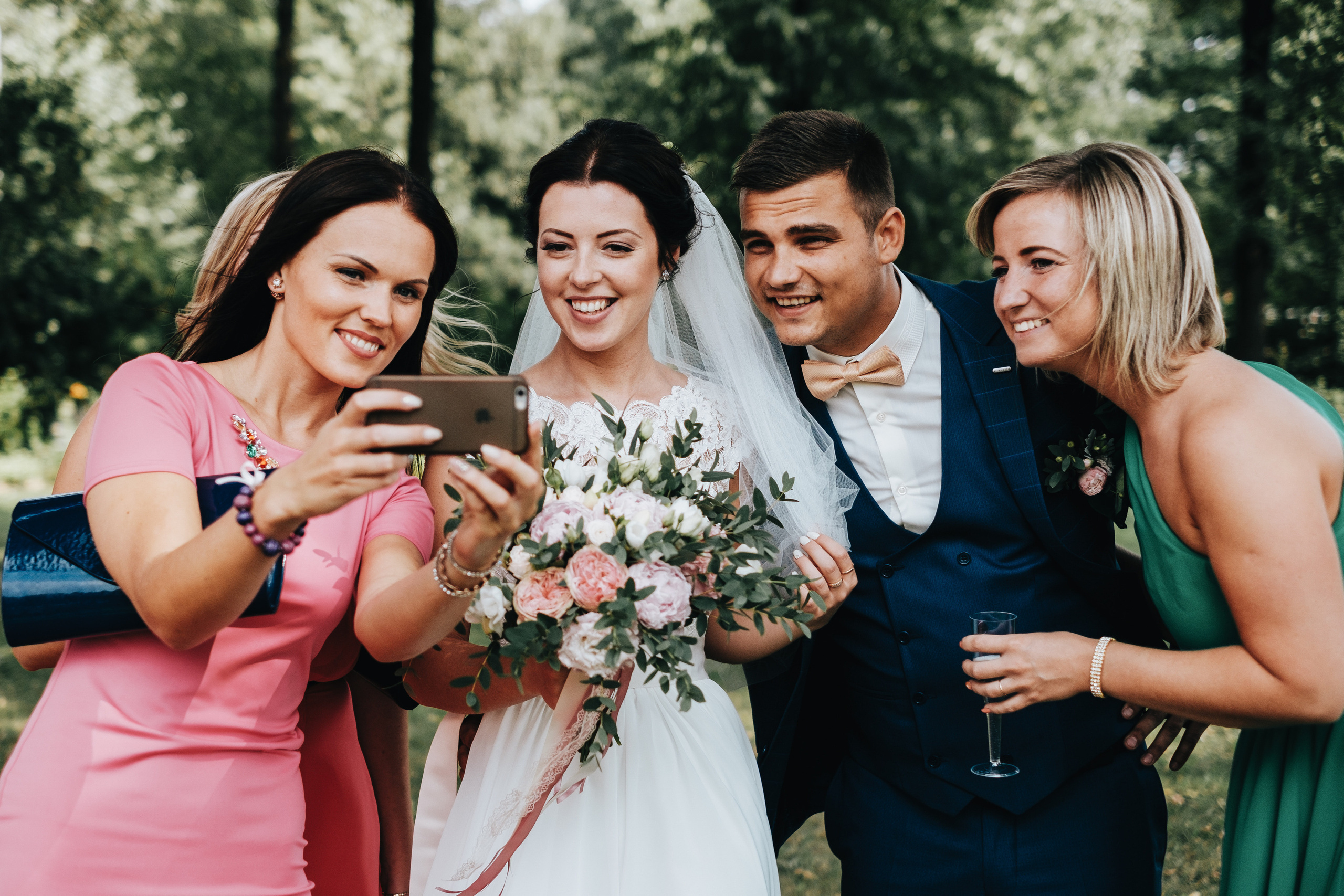 Kāzu stāsts Santa & Miks. Kāzu × Ģimenes notikumu fotografs Edgars Kalniņš