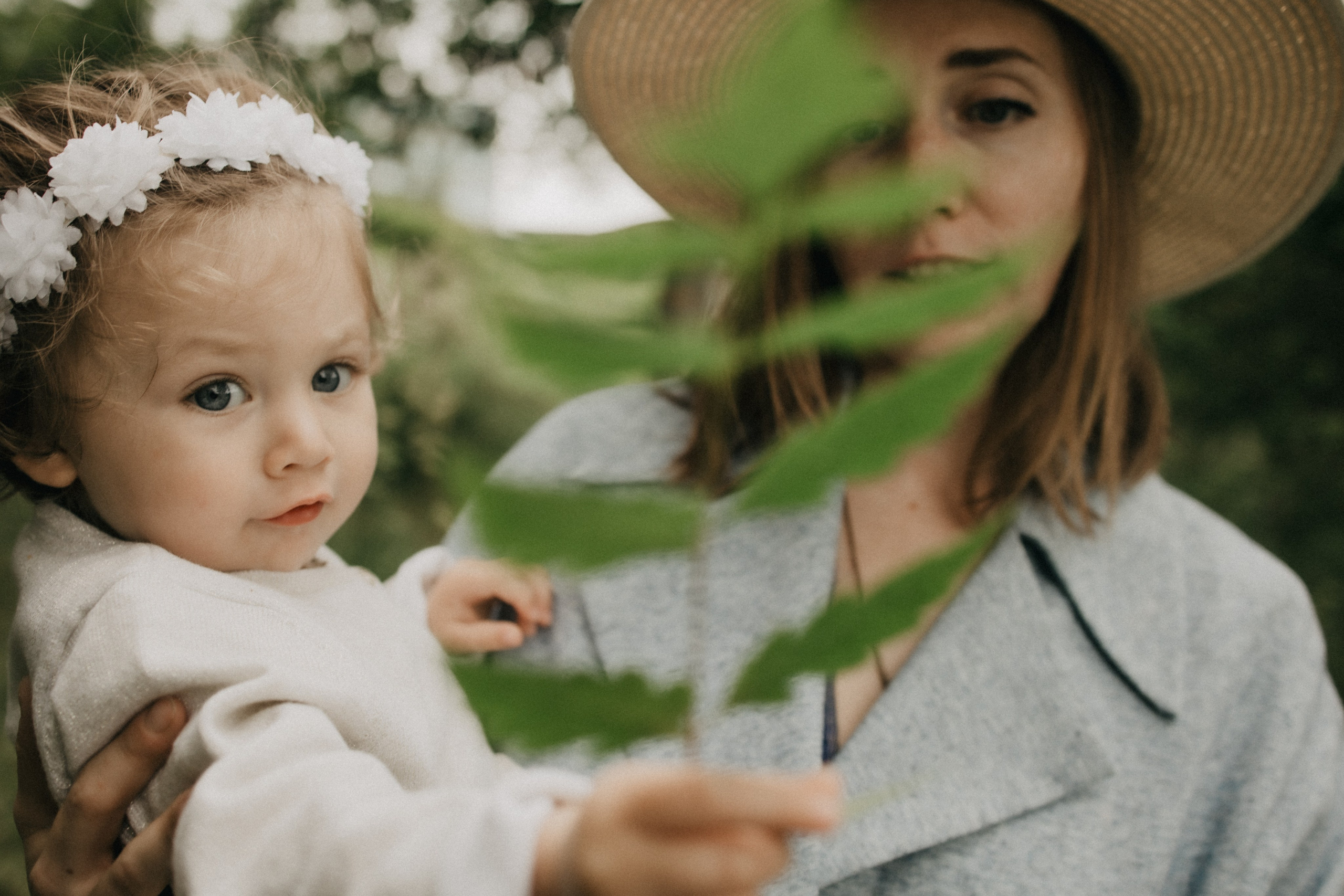 Bébés | 5 – 24 mois. Je suis Olga, votre photographe de famille à Metz et dans toute la France