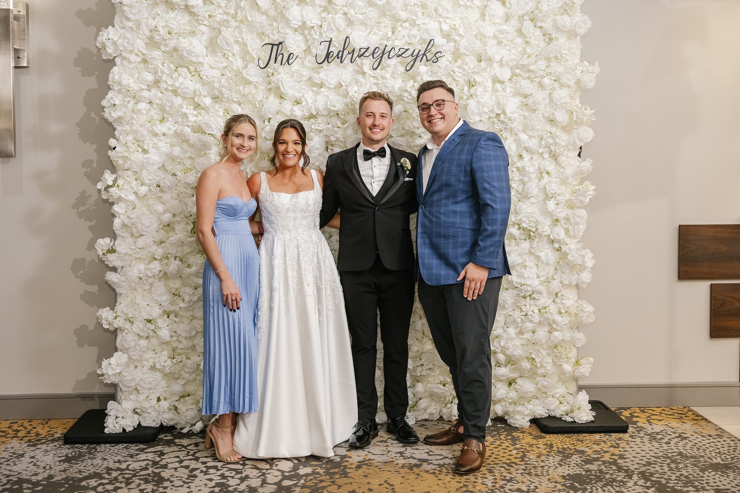 09.06.2025 Wedding. Wedding family event photographer in Chicago Nick Yushevich