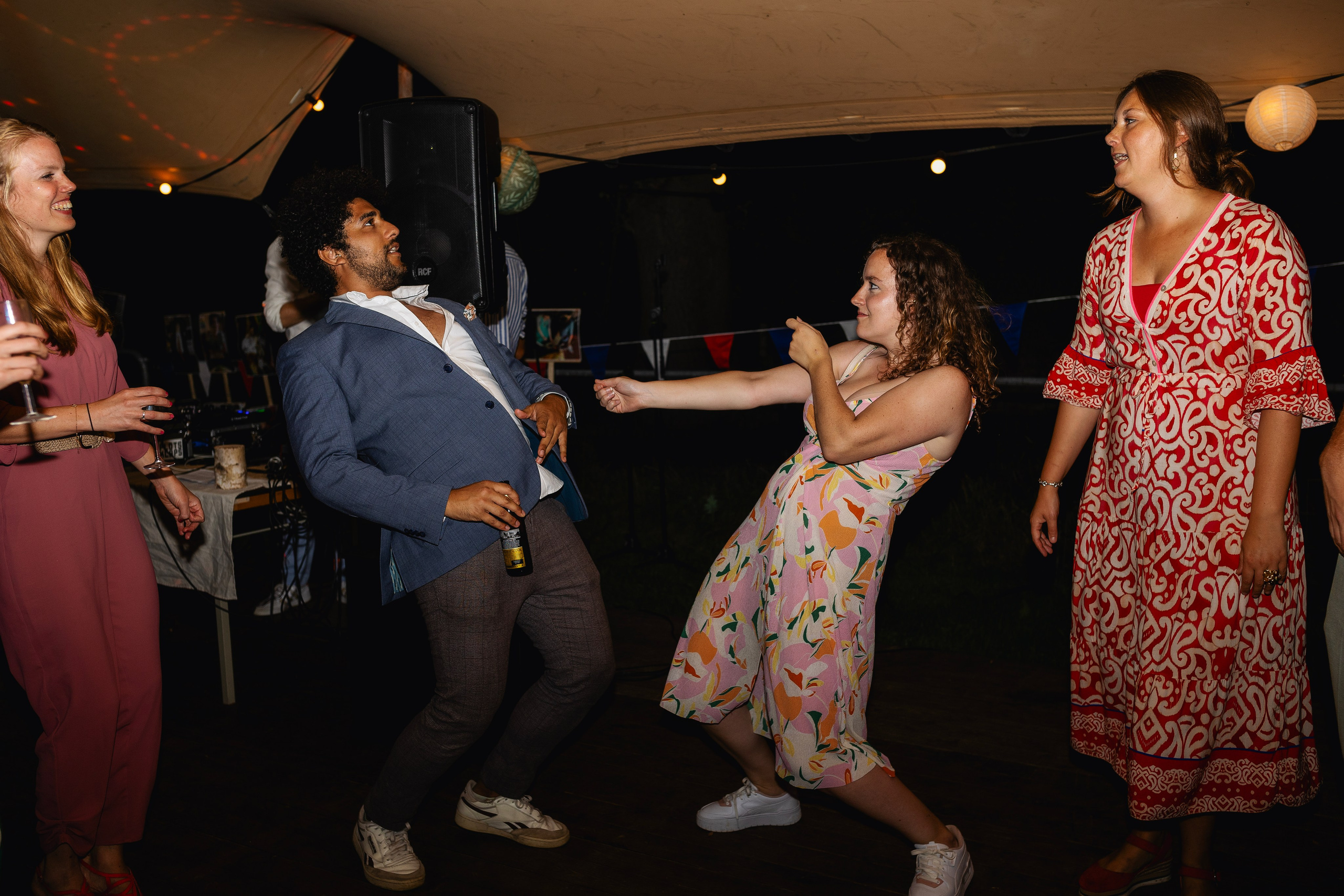 Bruiloft Overijssel. Familie en huwelijksfotograaf in Zwolle Overijssel