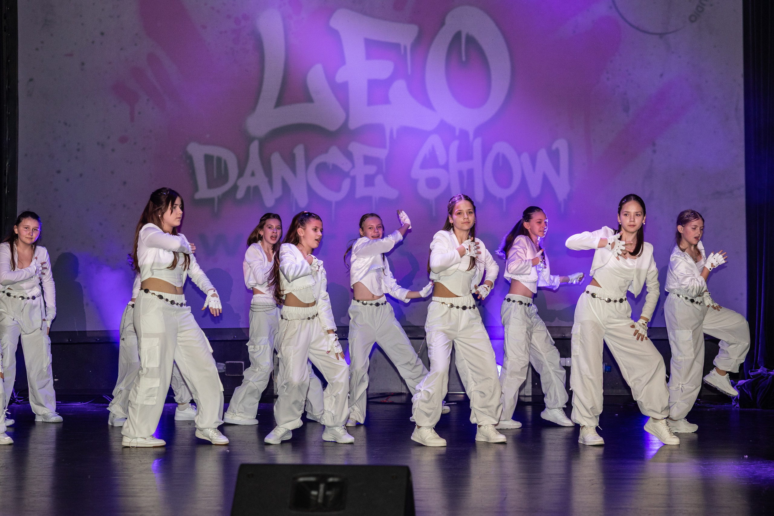 LEO DANCE SHOW WINTER 2025. Семейный и детский фотограф в Варшаве Мила Бобровская