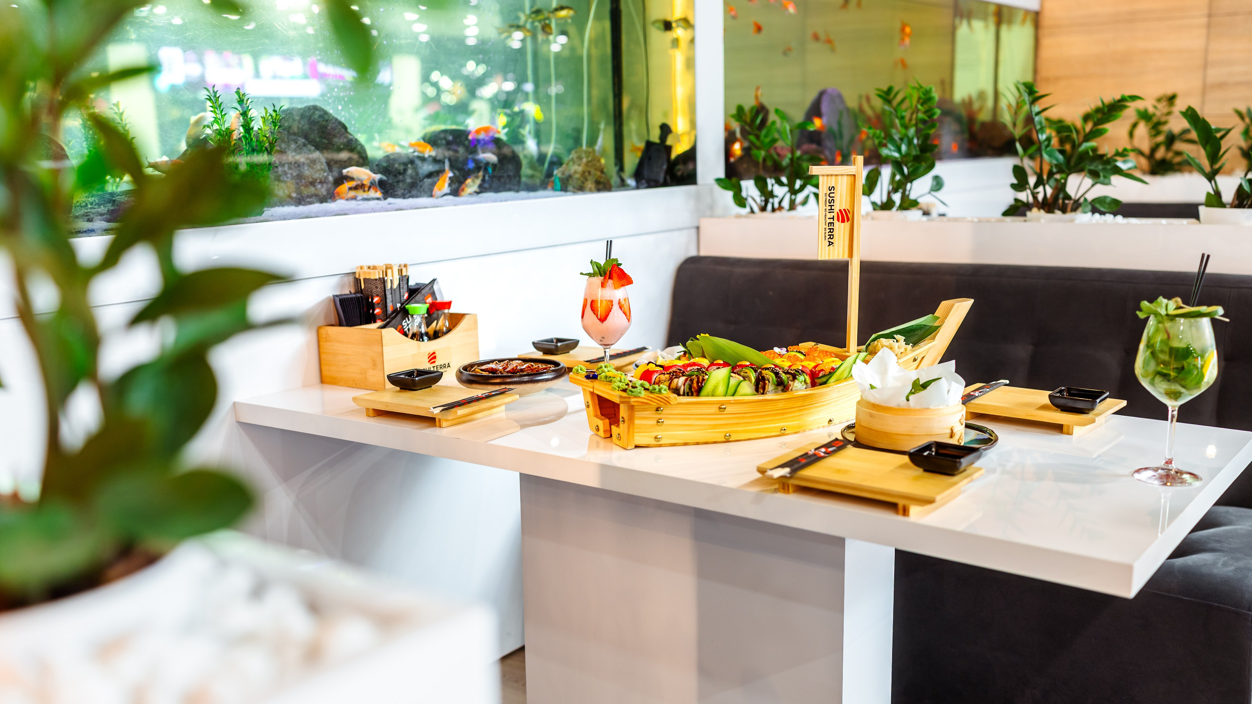 Sushi Terra. Marius Ciocan