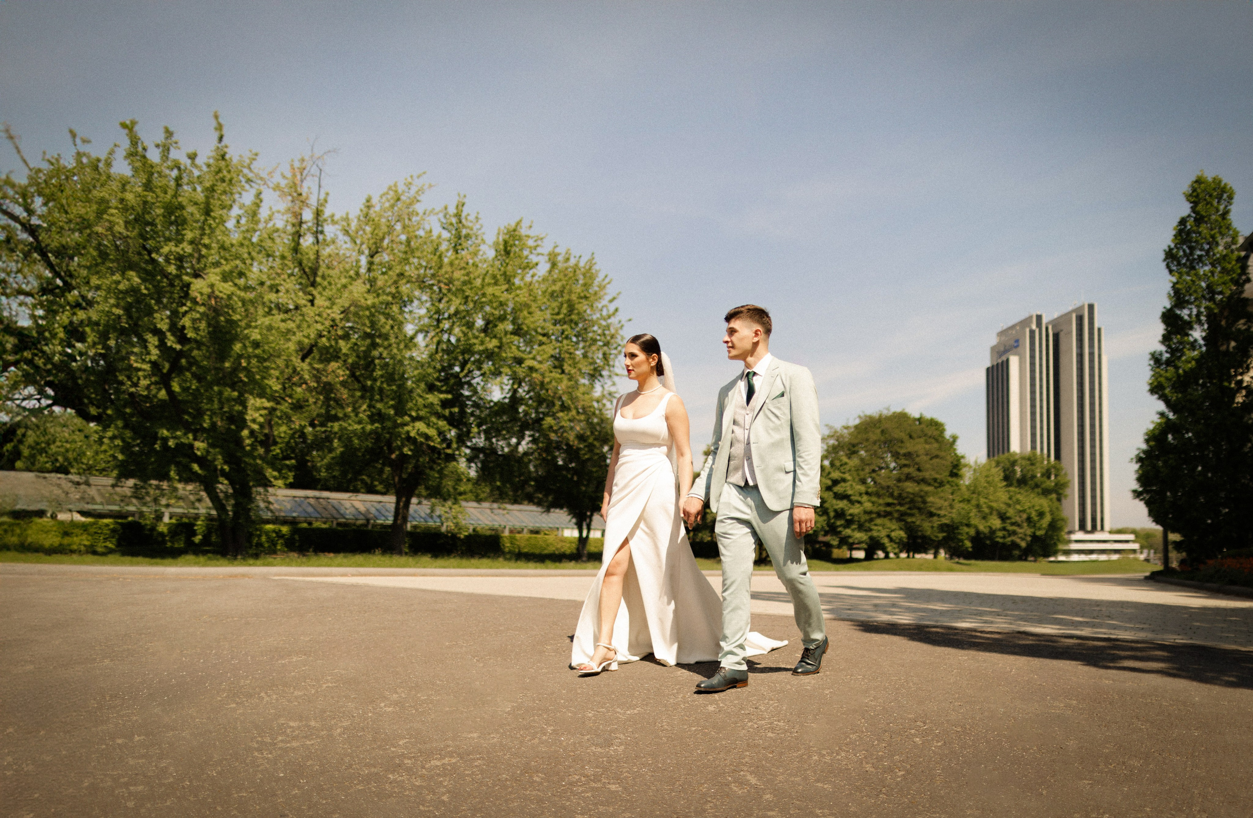 Natürliche Hochzeitsfotografie im Planten un Blomen | Hamburgs grüne Oase. Hochzeitsfotograf und Hochzeitsvideograf aus Hamburg | Roka21Film