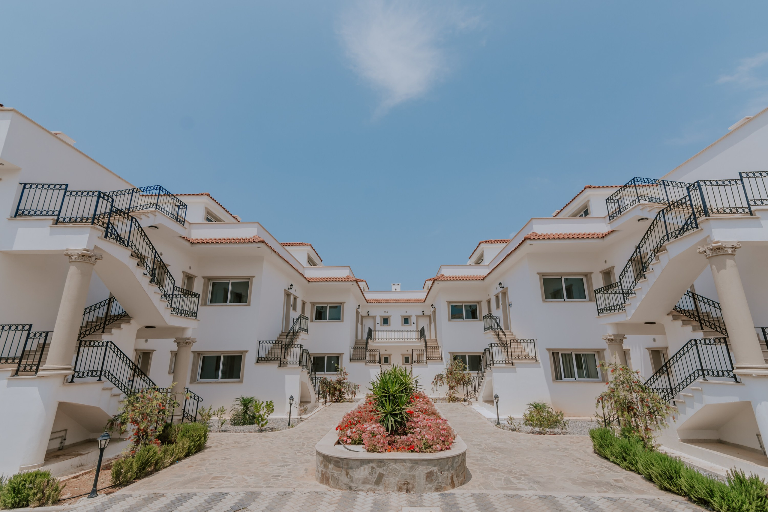 Real Estate photography. Professional portrait photographer in Los Angeles | Axenia Haritonova