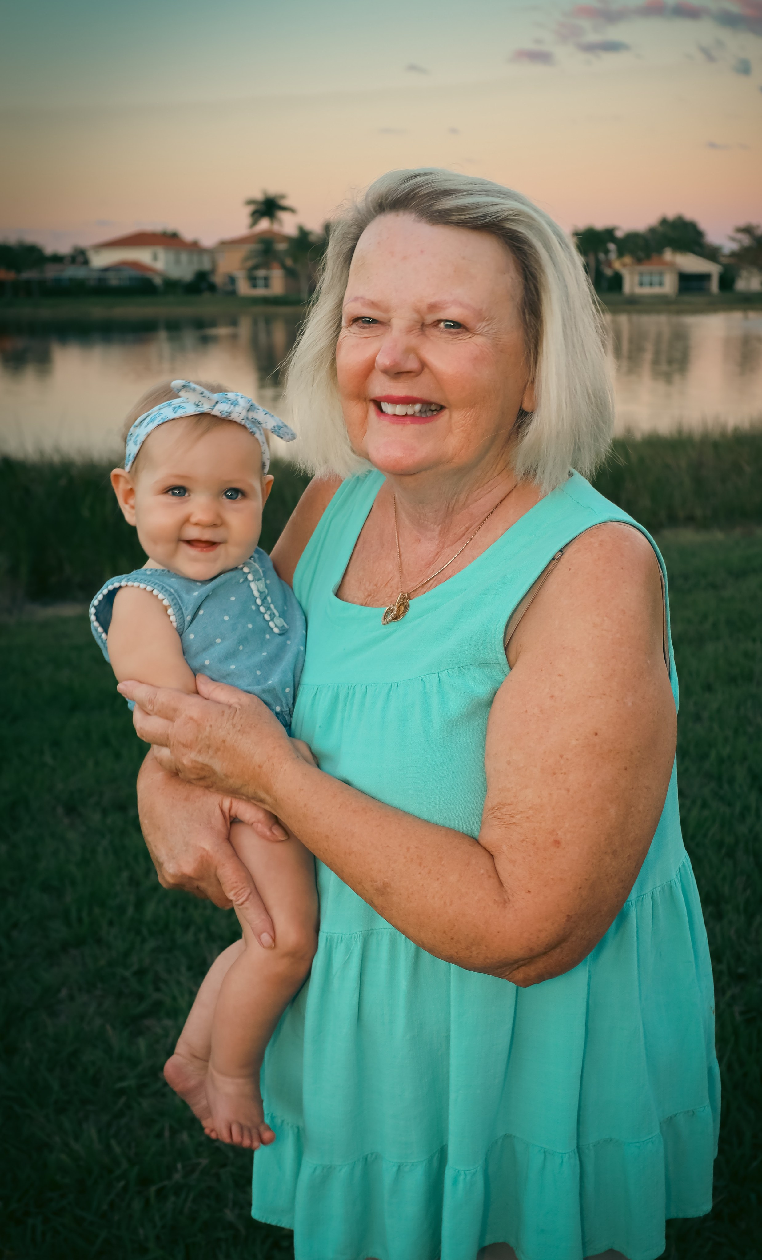 Family Photo Sample D. Out and About 239