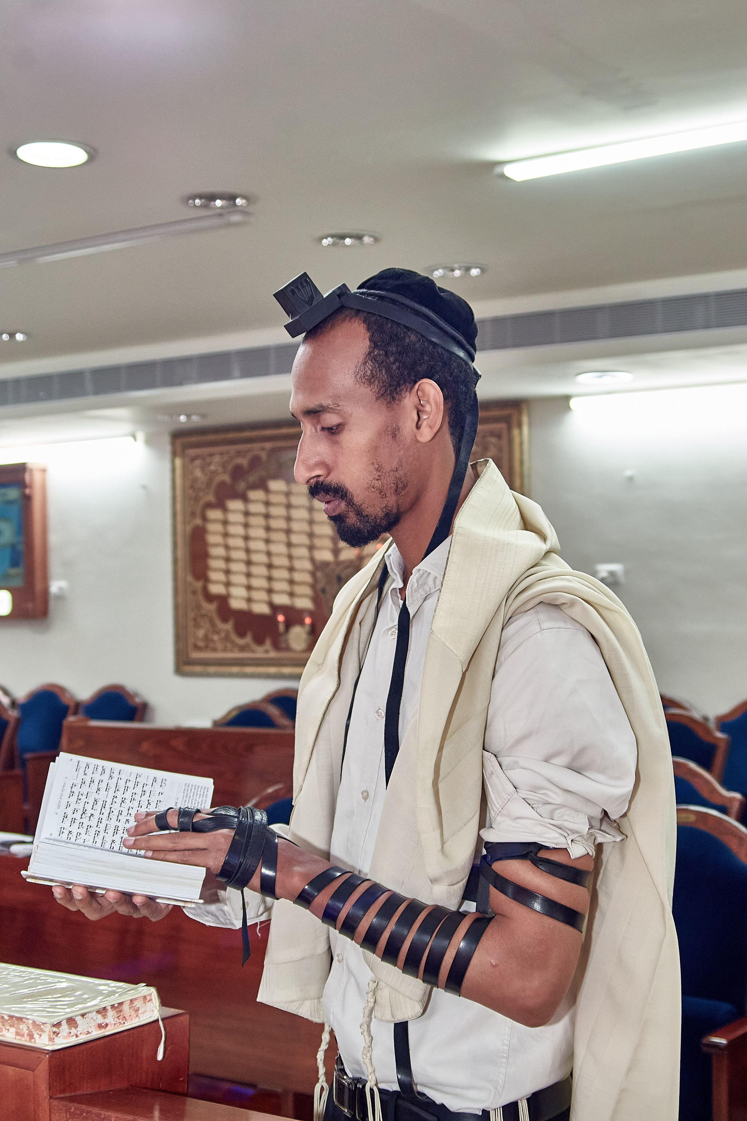 E S T E R. Middle East Photo Agency — Photography & Event Magnets — סוכנות צילום והדפסת מגנטים לאירועים