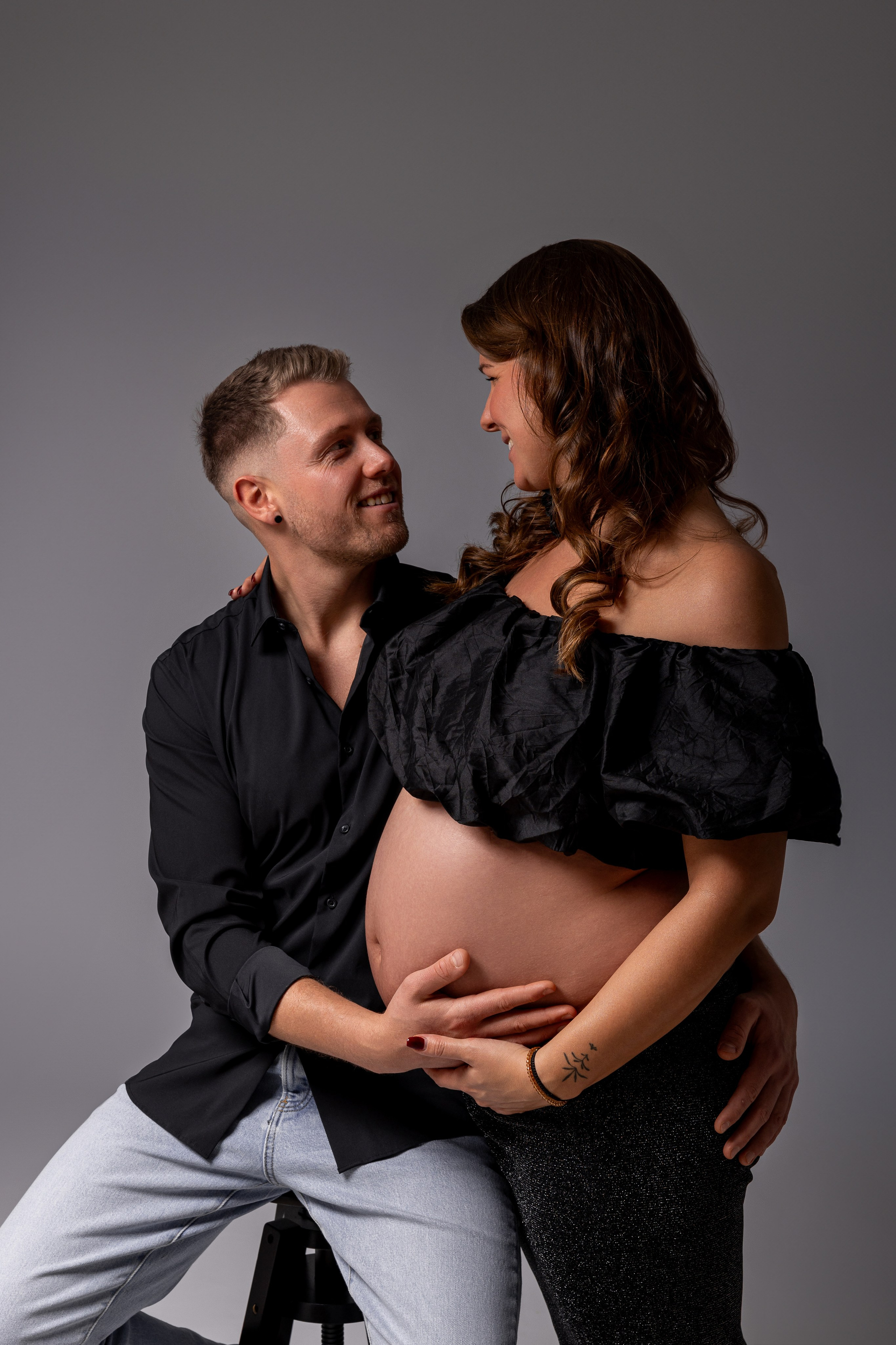 Babybauch. Familien, Kinder und Portrait Fotografie Nürnberg Erlangen Eckental