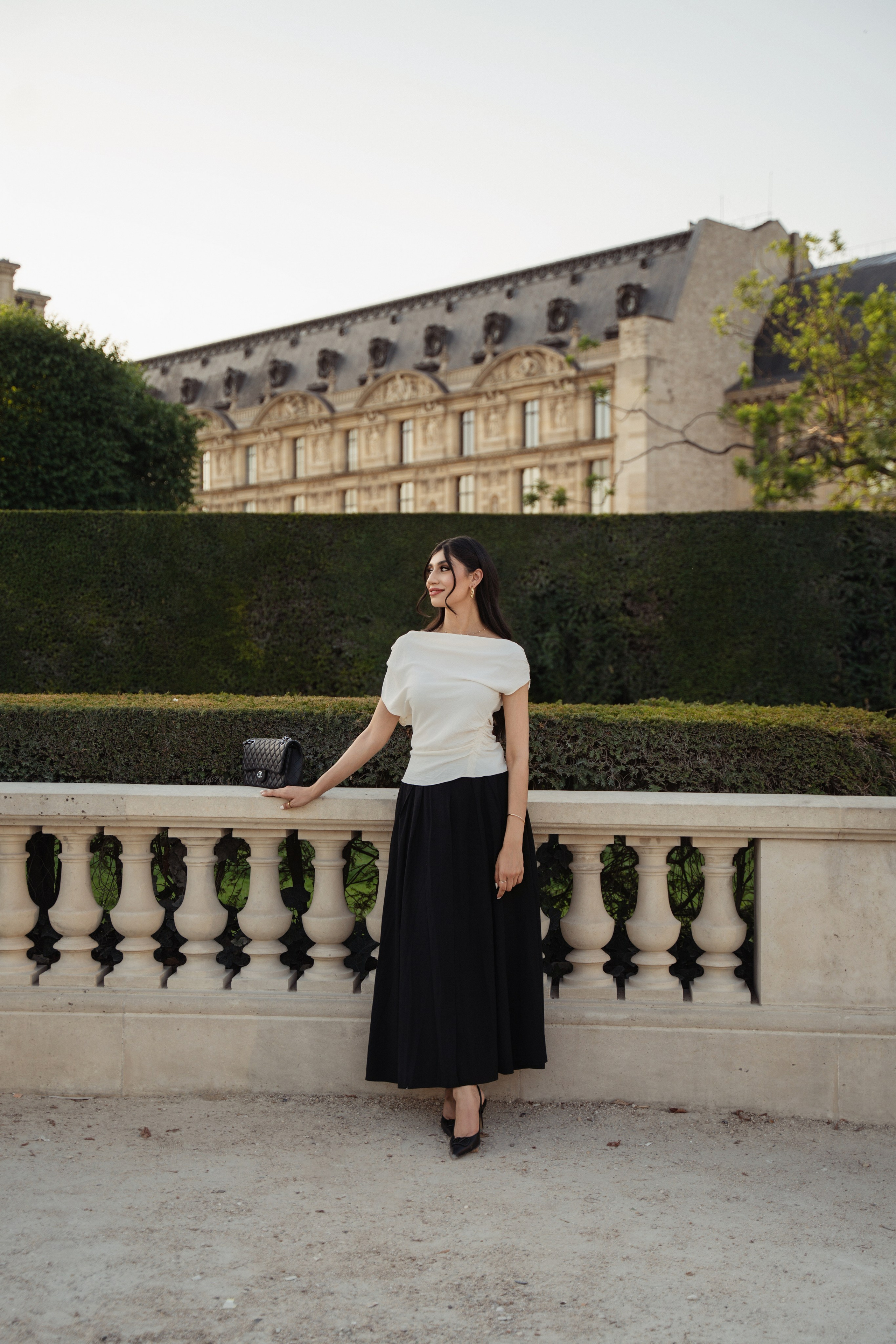 Naila (4 hours). Photographer in Paris|Solo and groups, portraits & content, couples photo-shoot in Paris at the best locations