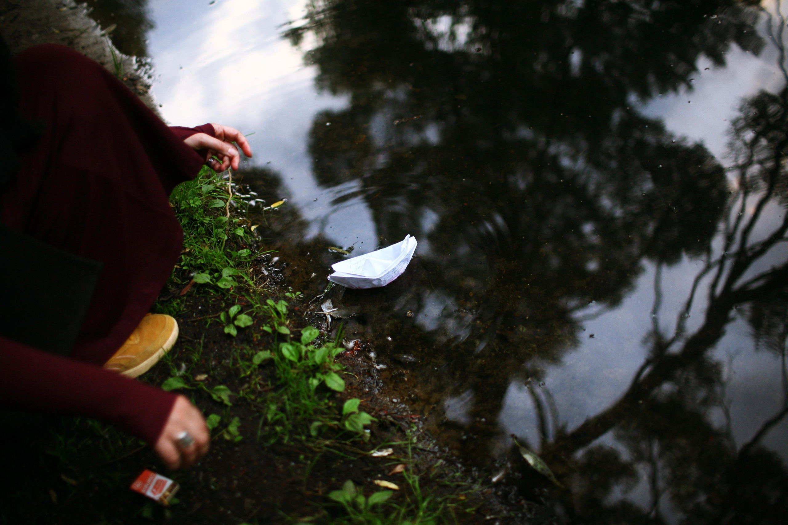 Anna and the fire. Victoria Dini. Art photography in London / Folkestone, UK