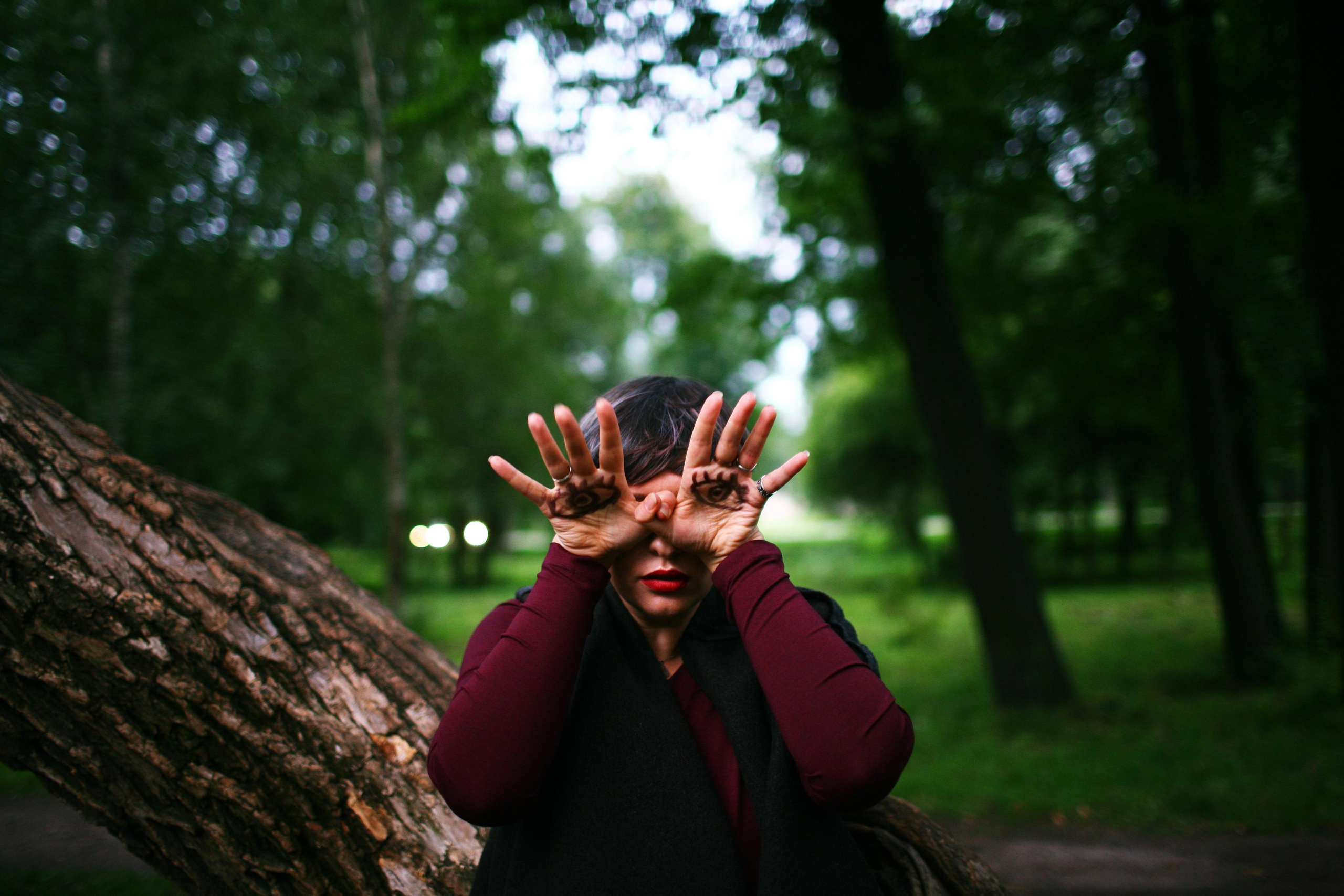 Anna and the fire. Victoria Dini. Art photography in London / Folkestone, UK