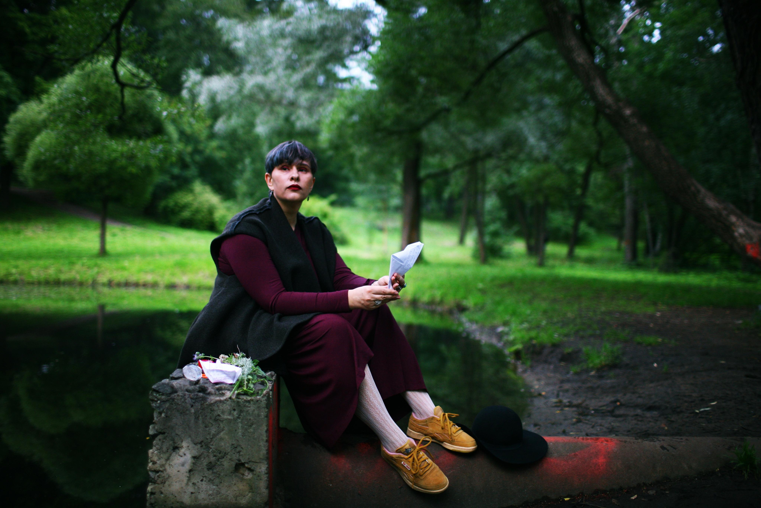 Anna and the fire. Victoria Dini. Art photography in London / Folkestone, UK