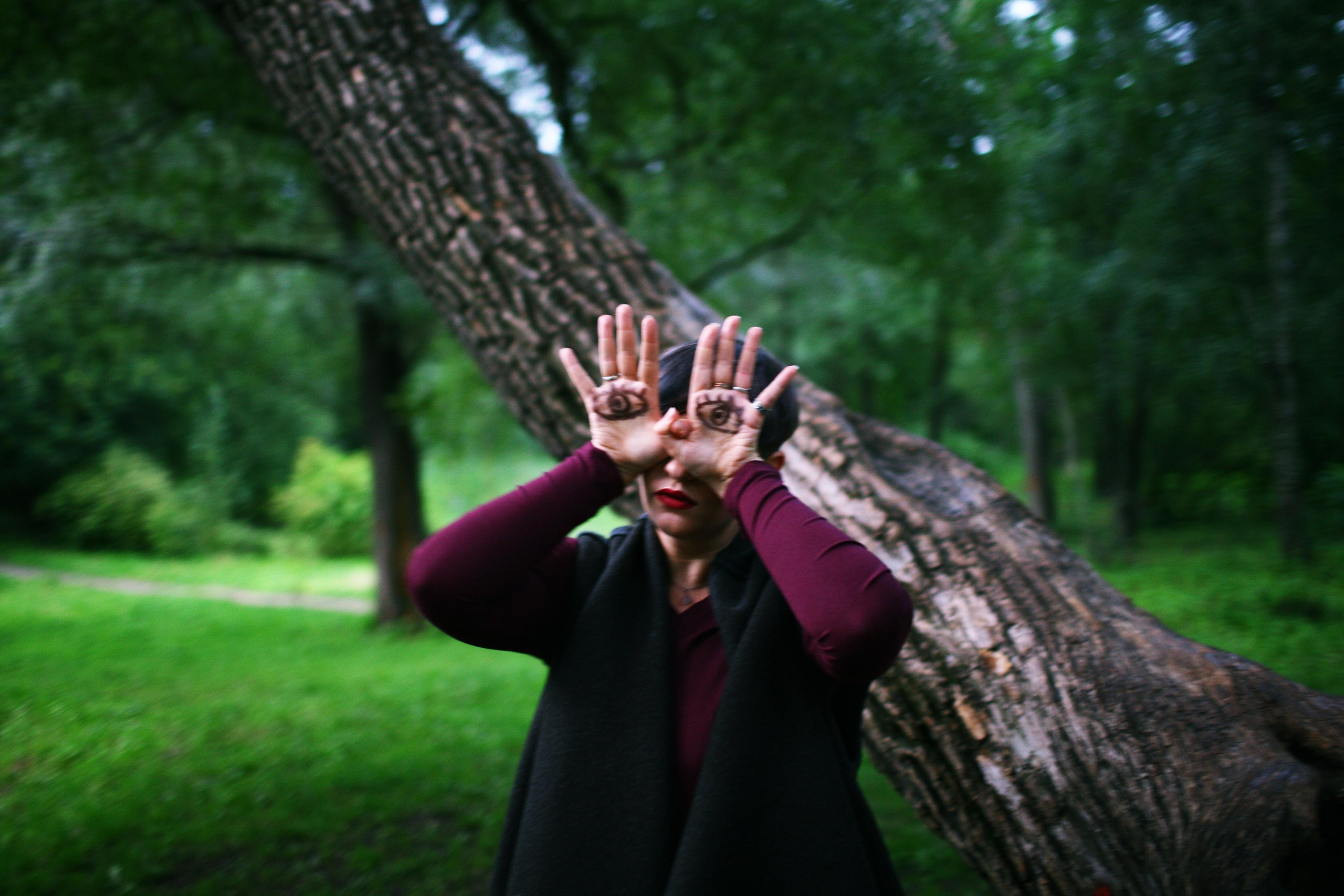 Anna and the fire. Victoria Dini. Art photography in London / Folkestone, UK