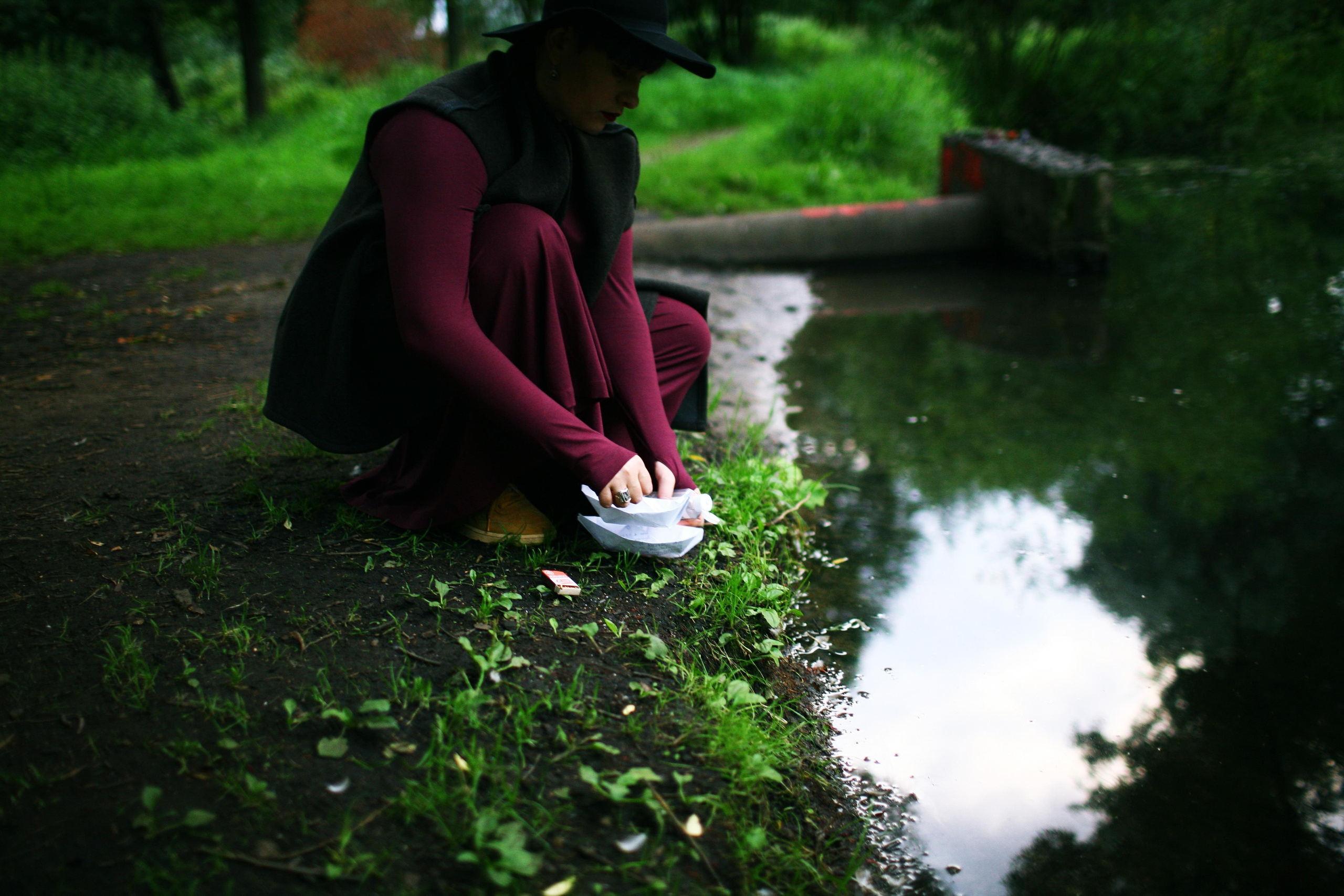 Anna and the fire. Victoria Dini. Art photography in London / Folkestone, UK