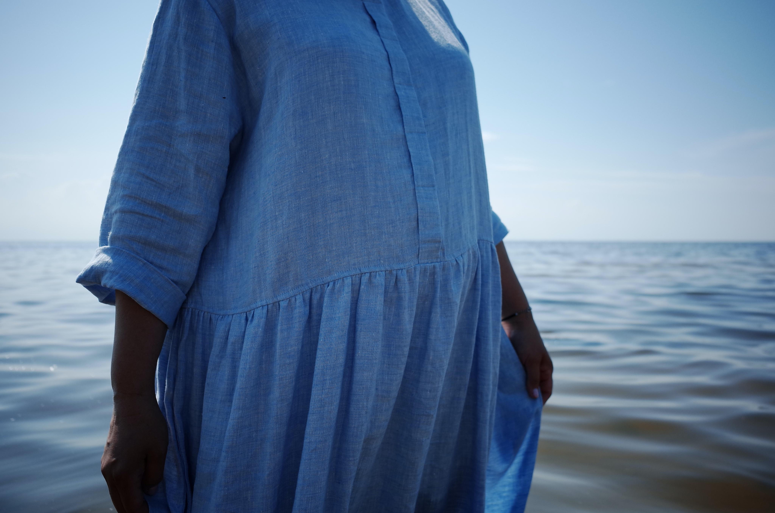 Anna, be herself. Water and sun. Victoria Dini. Art photography in London / Folkestone, UK