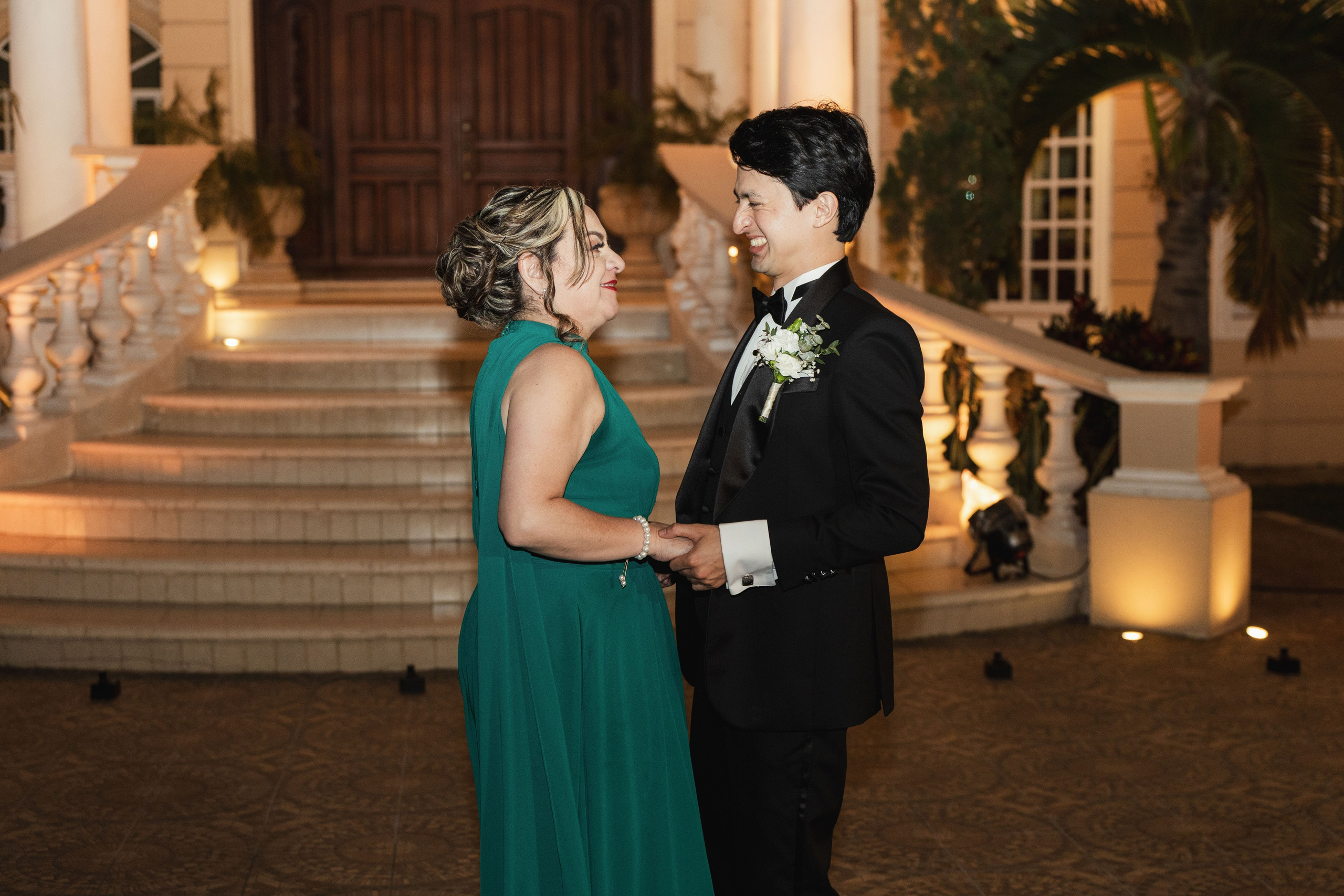 Tifanny y Raúl. Eduardo Barrientos Fotografía