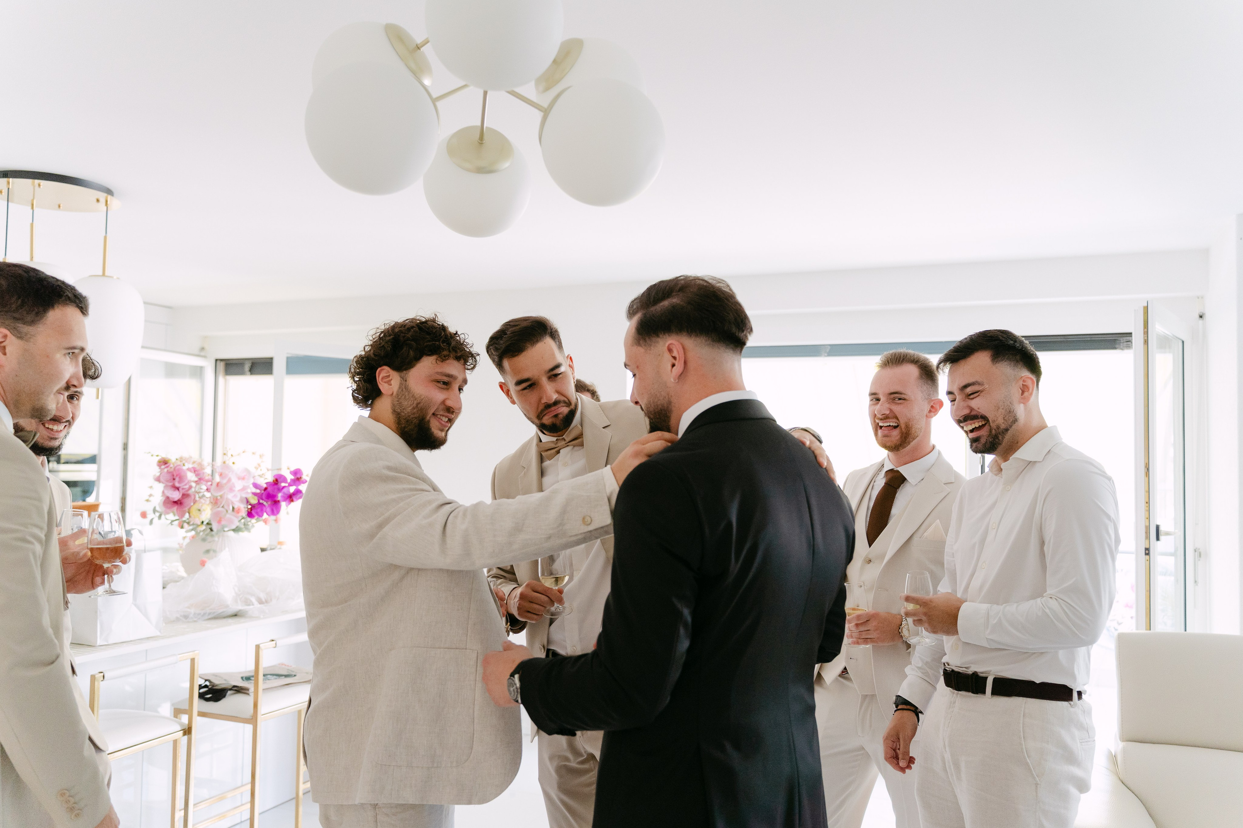 Casamento Isabel & Freskim em La Chaux-de-Fonds e Neuchâtel, Suiça. Fotógrafo de casamentos e destination wedding no Porto, Portugal — Davi Valente | Lisboa, Douro, Roma e Lago de Como