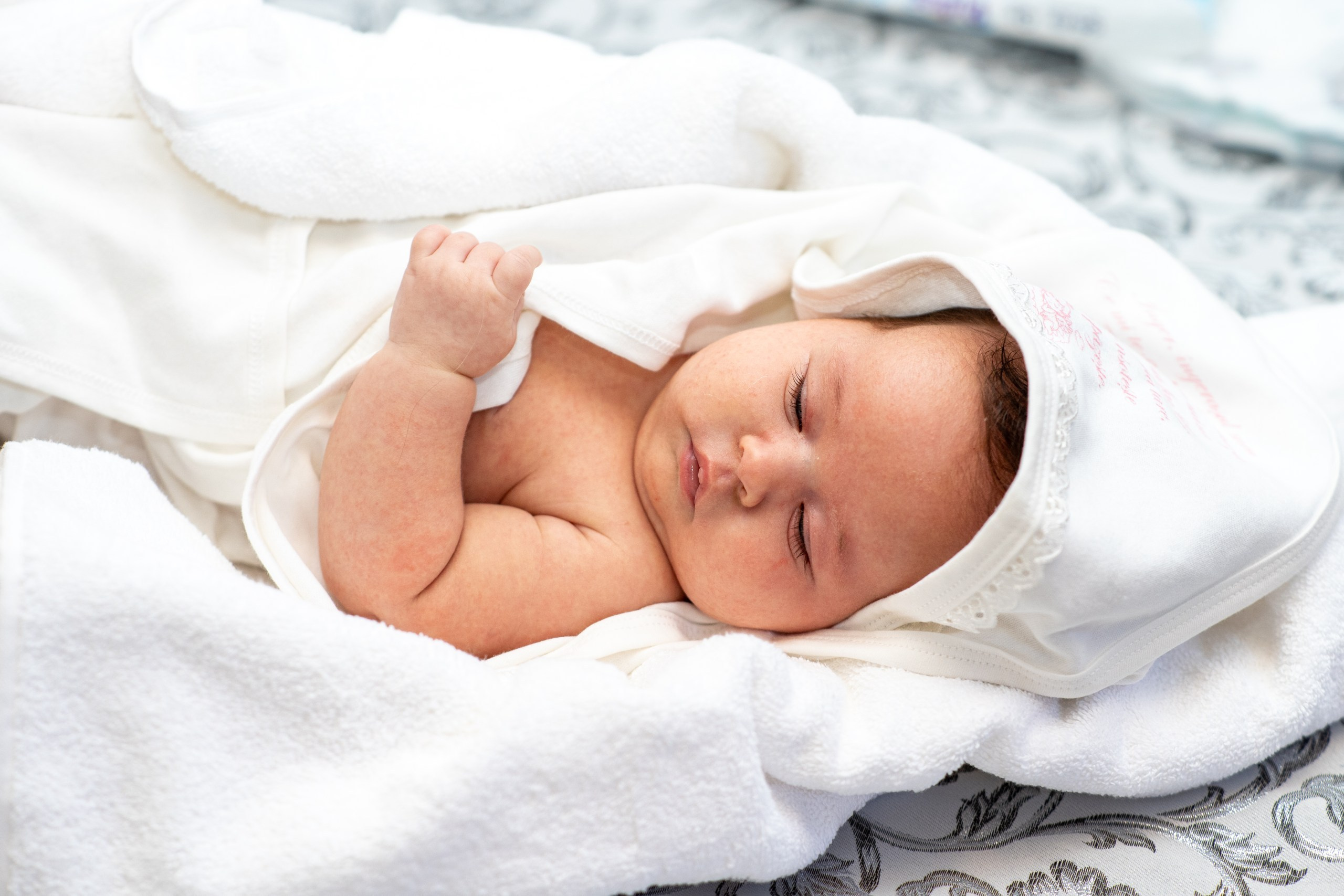 Botez Ana-Maria. Adelinne — fotograf profesionist în Constanța pentru familii, bebeluși și evenimente