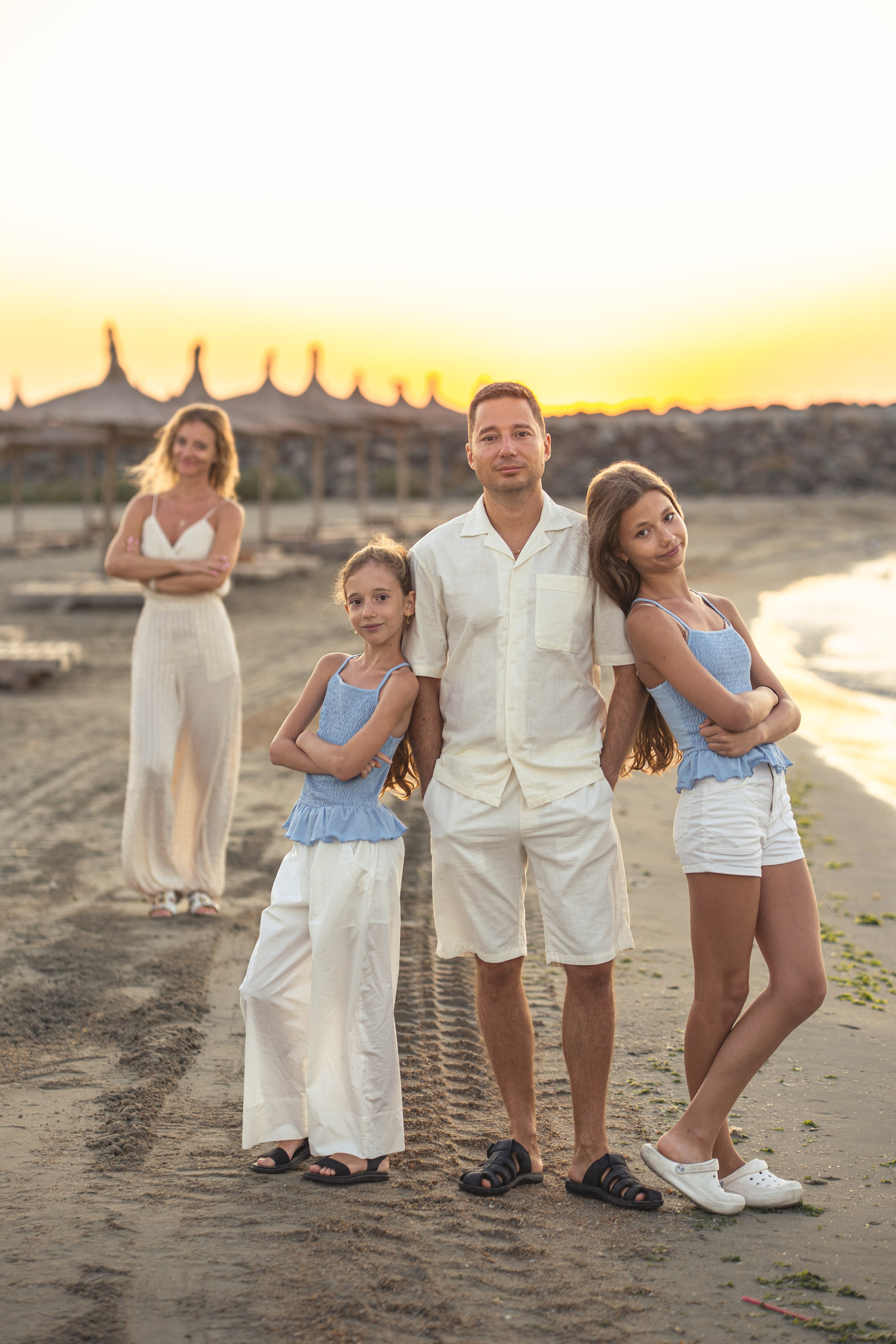Happy family. Adelinne — fotograf profesionist în Constanța pentru familii, bebeluși și evenimente