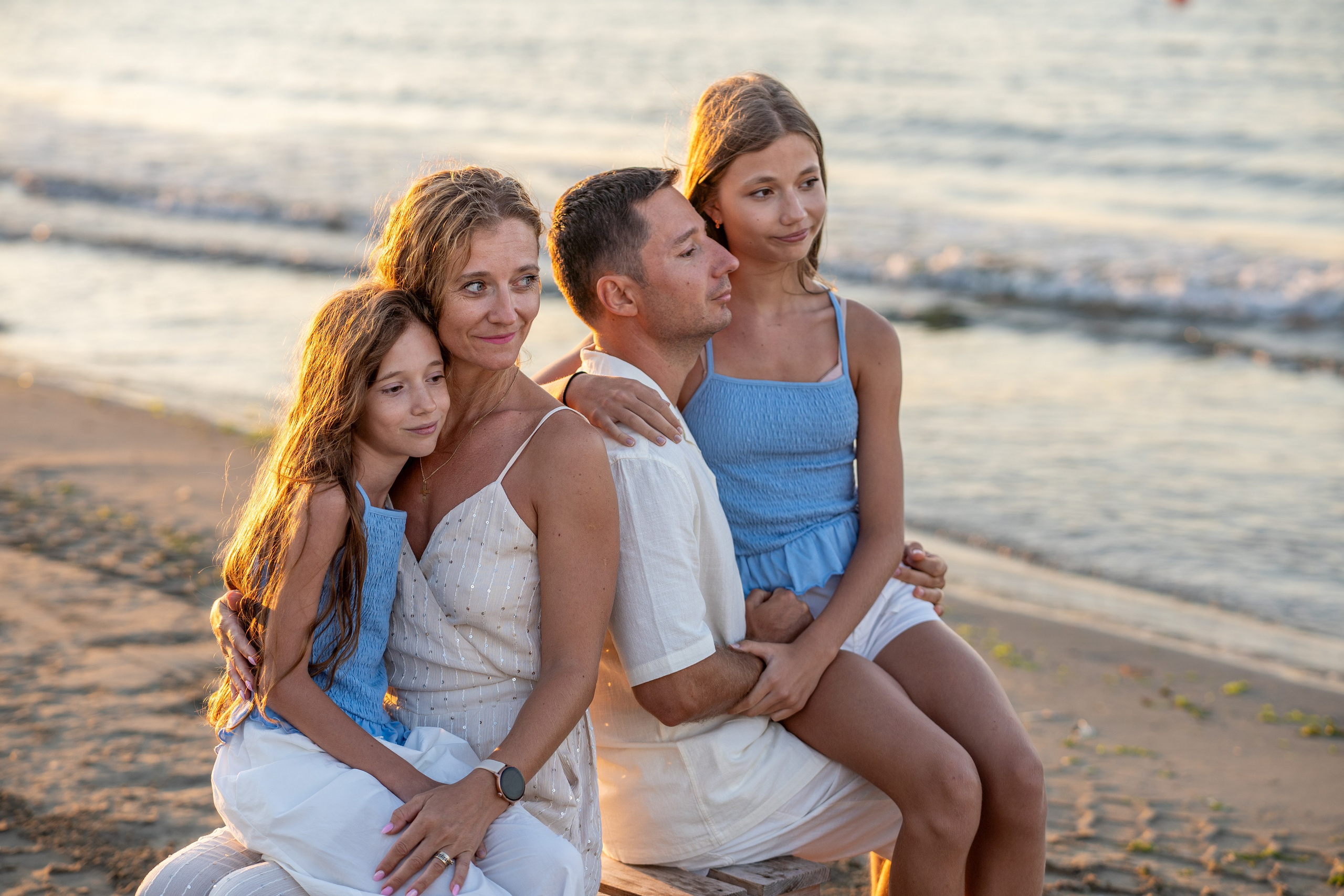 Happy family. Adelinne — fotograf profesionist în Constanța pentru familii, bebeluși și evenimente