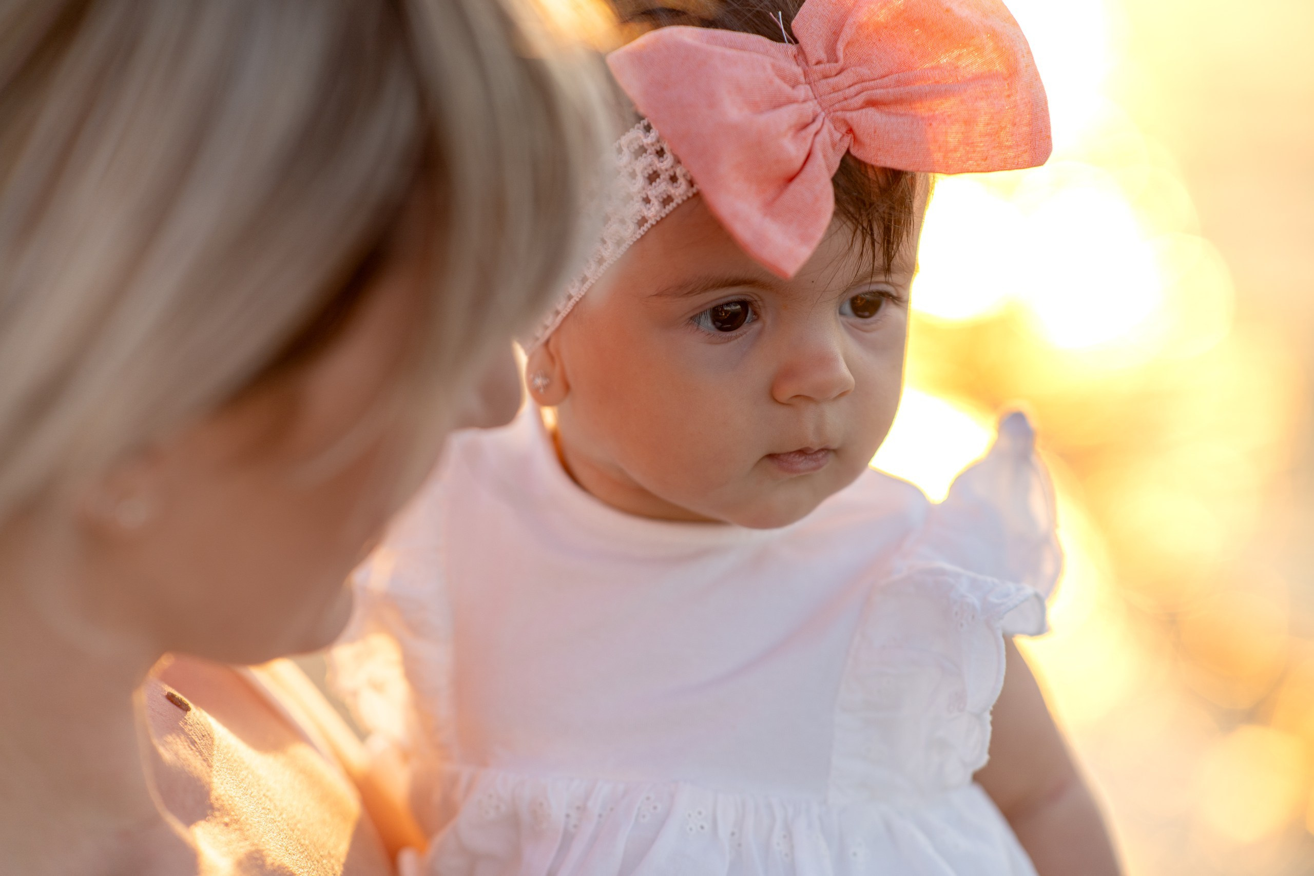 Raluca si Ecaterina. Adelinne — fotograf profesionist în Constanța pentru familii, bebeluși și evenimente