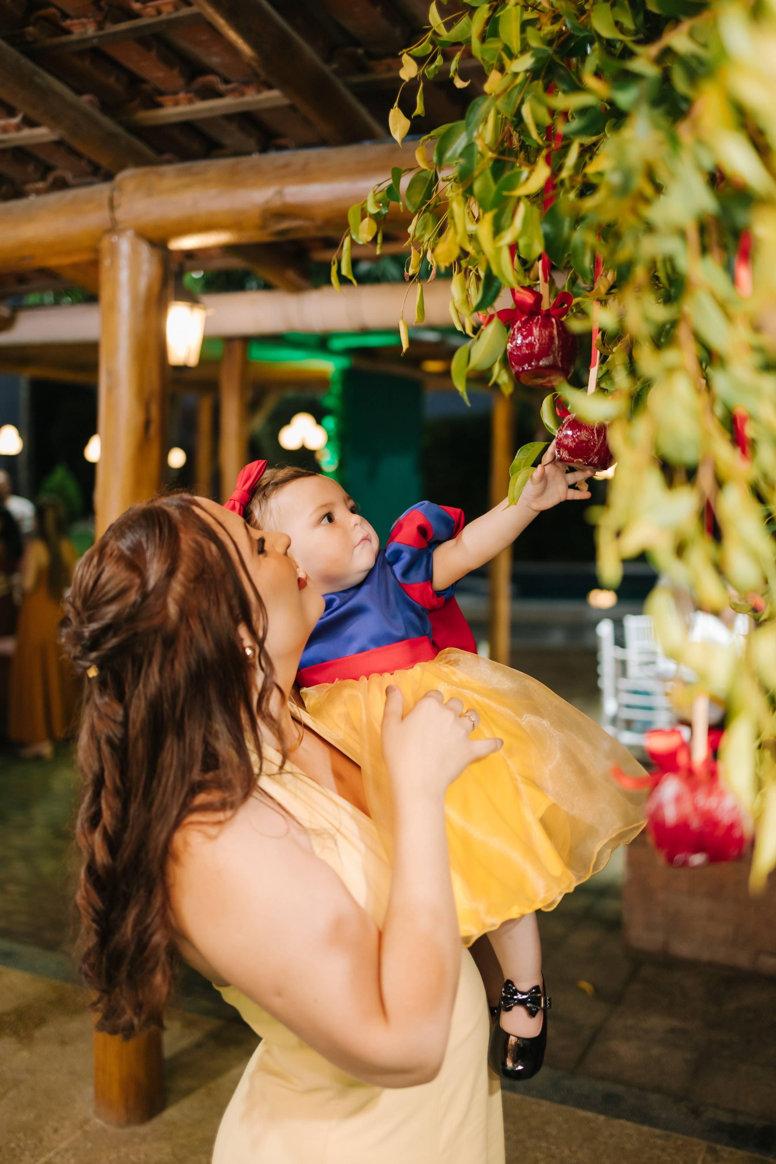 Helena — 1 ano. Fotógrafo Richard Silvestre — Casamentos na Bahia