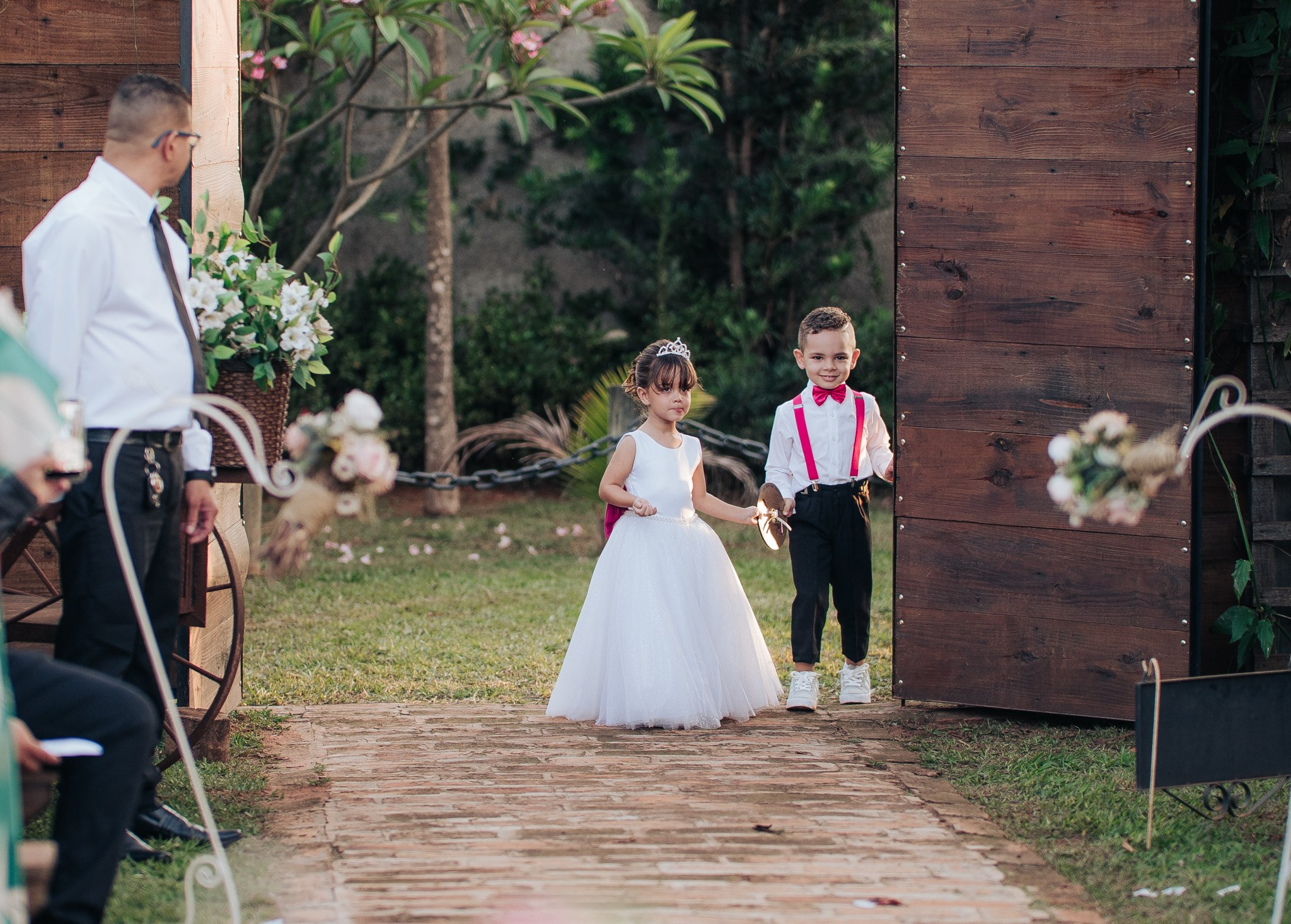 Nathallya & Antônio Marco — Vila Casali / Piratininga SP. Robson Colaço