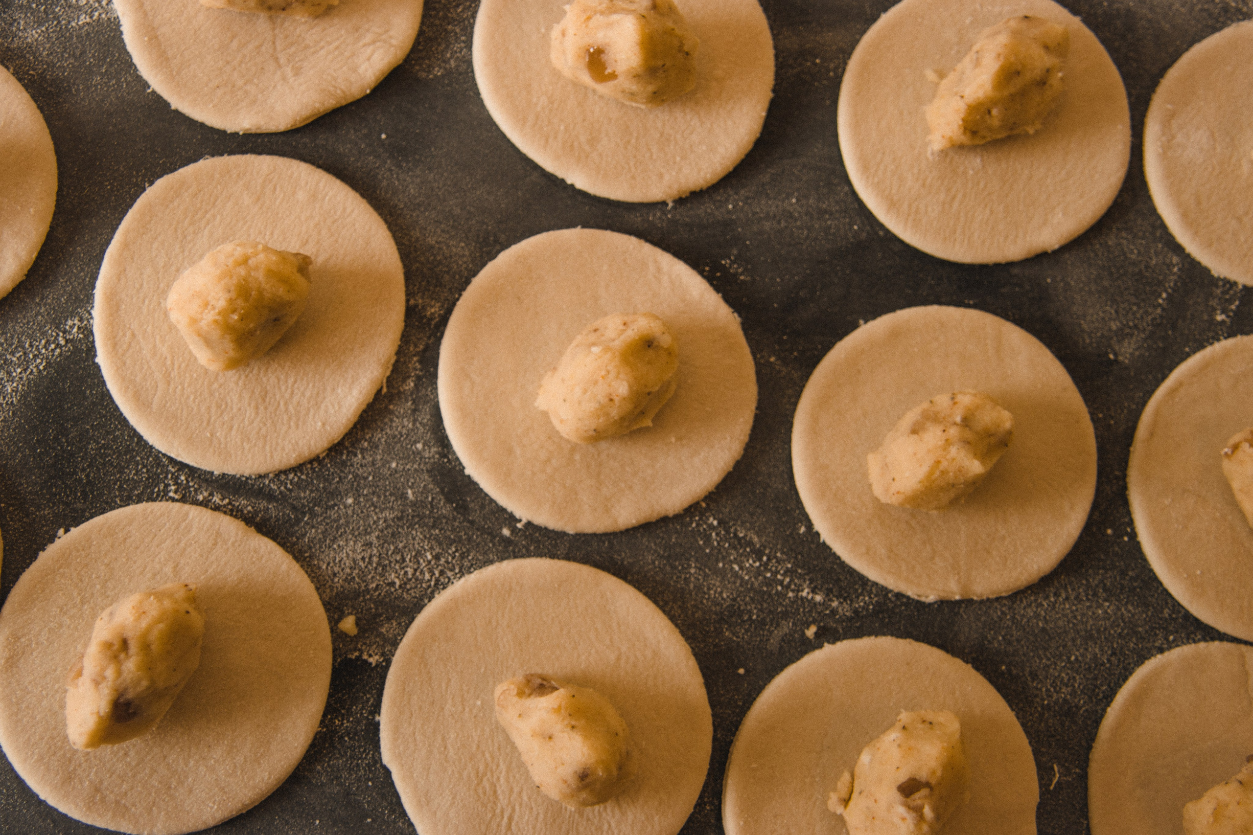 Papis Pierogi — vegan-comfort food. Photographer in Gothenburg Aleksandra Stroganova