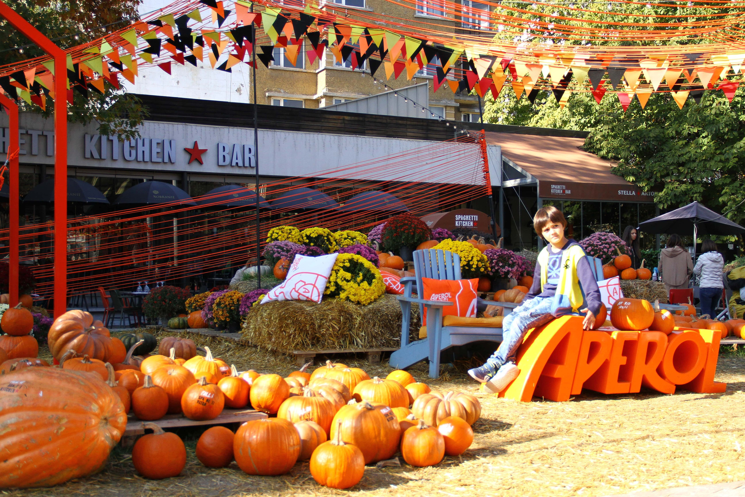 Улична (Street) Фотография. СПОРТНА ФОТОГРАФИЯ | ПОРТРЕТНА | РЕПОРТАЖНА