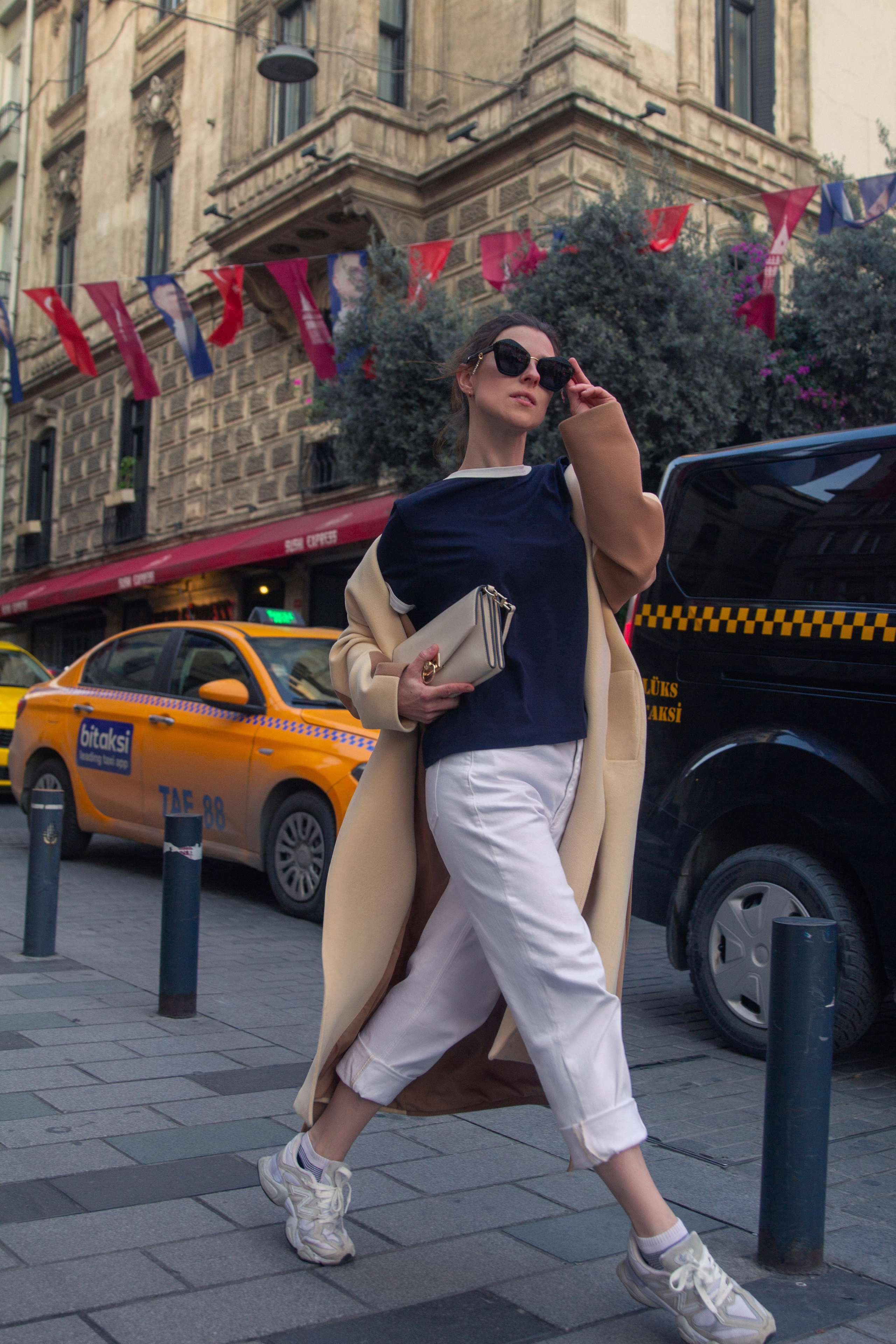 индивидуальная фотосессия в стамбуле , центр Таксим. personalized photo shoot in Istanbul, Taksim center 