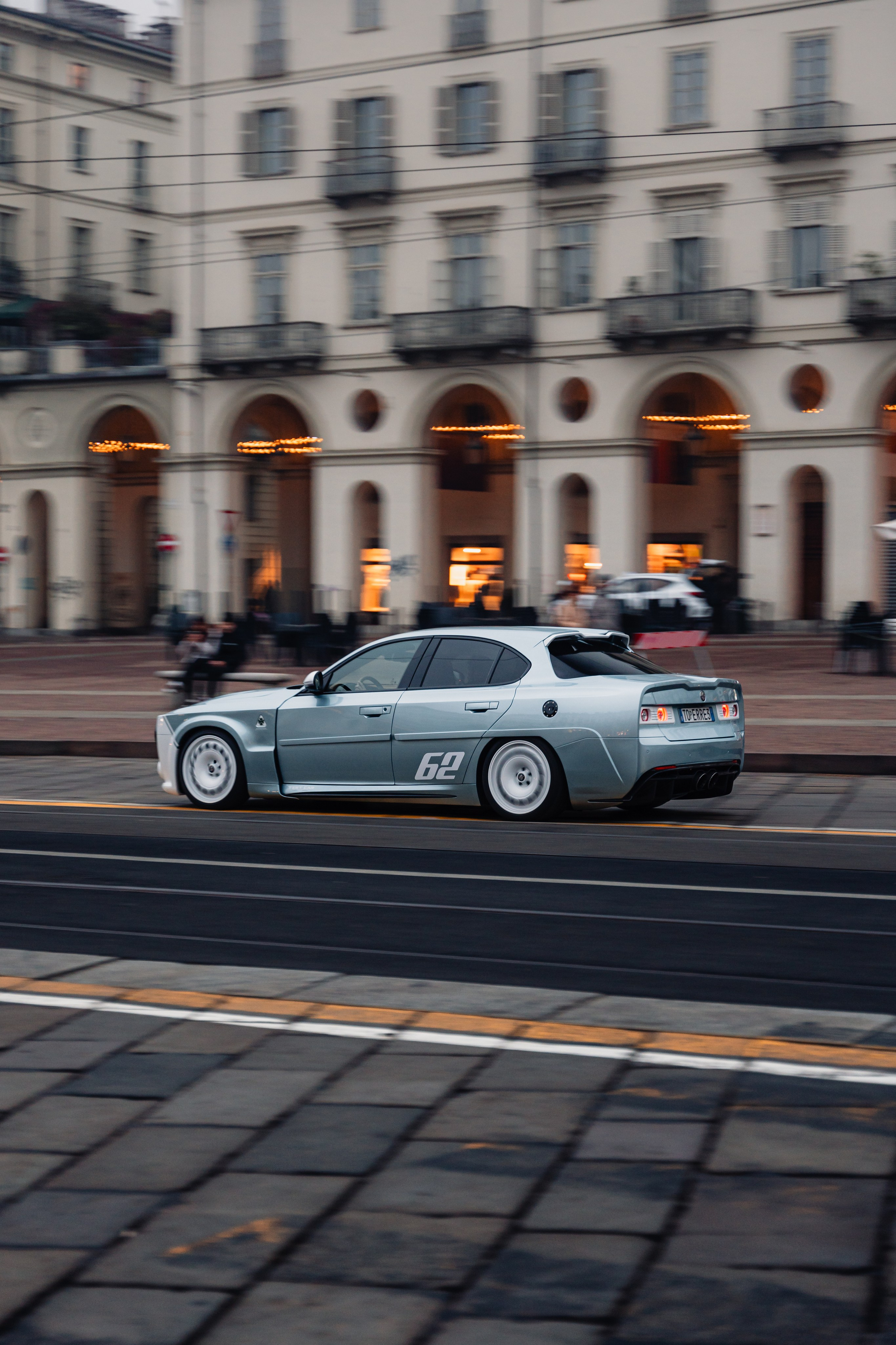 Afla Romeo Giulia ErreErre Fuoriserie. Photographer in Paris — Vitalii Motruk