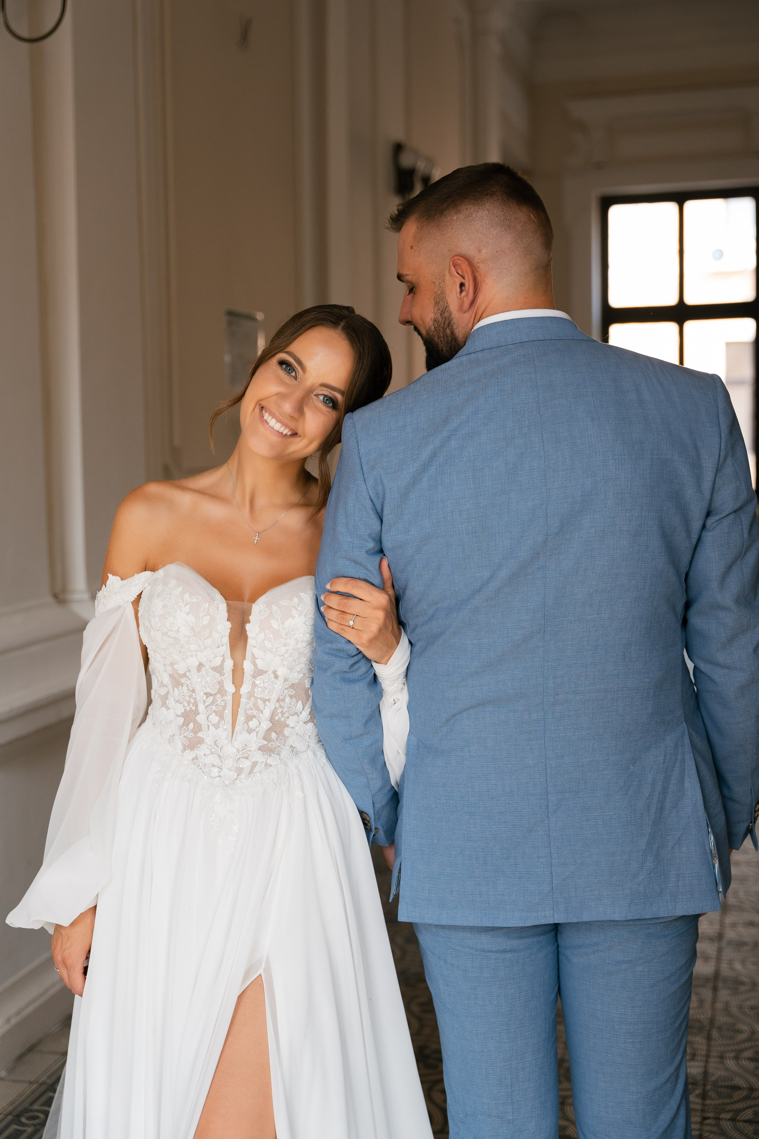 M&D|Between City Lights and Hidden Oasis. Black Sheep Produkcija| Wedding Photography and Wedding Films, based in Kragujevac, Europe / Fotograf i videograf, Kragujevac, Srbija