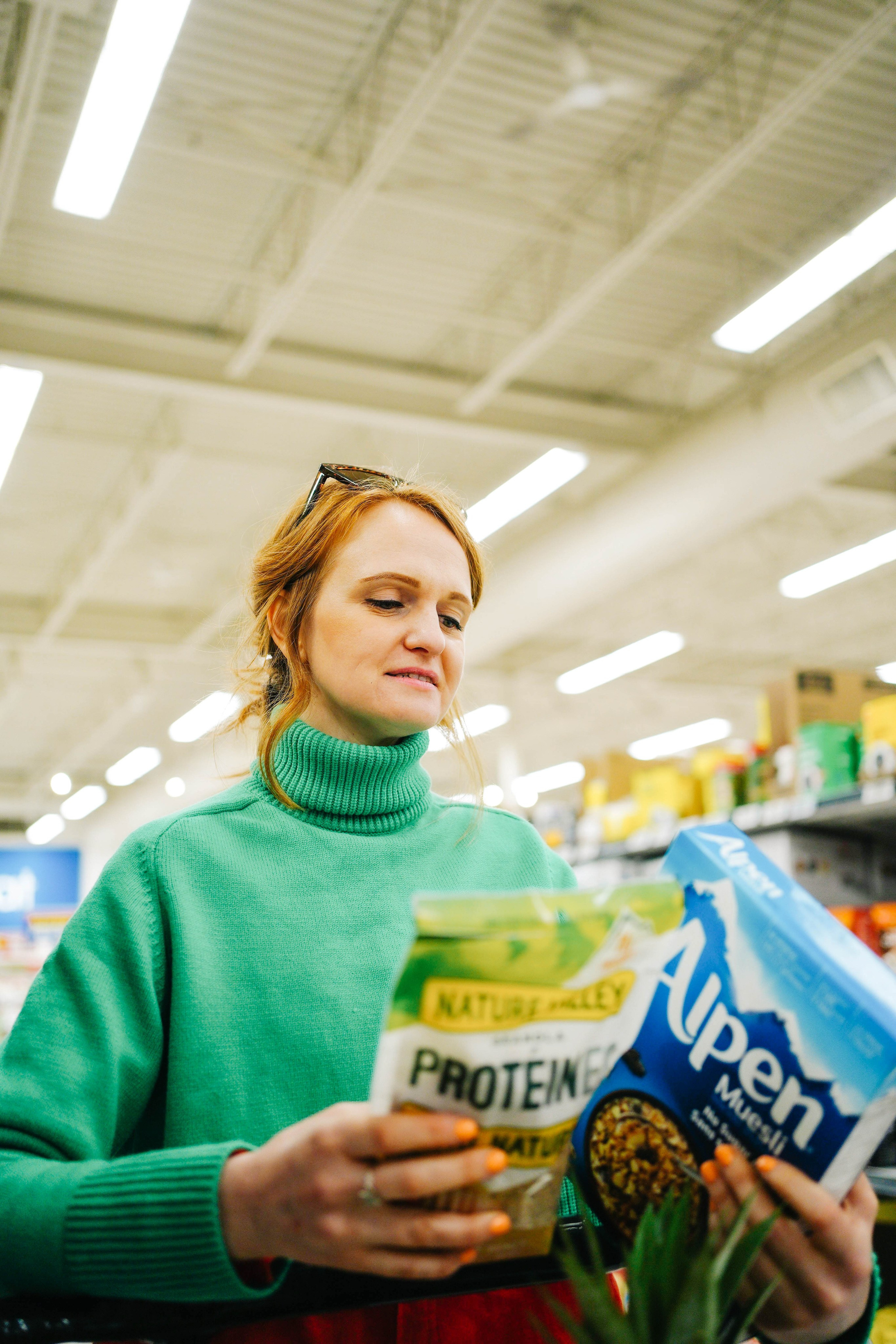 For your social media (expert, influencer). Main