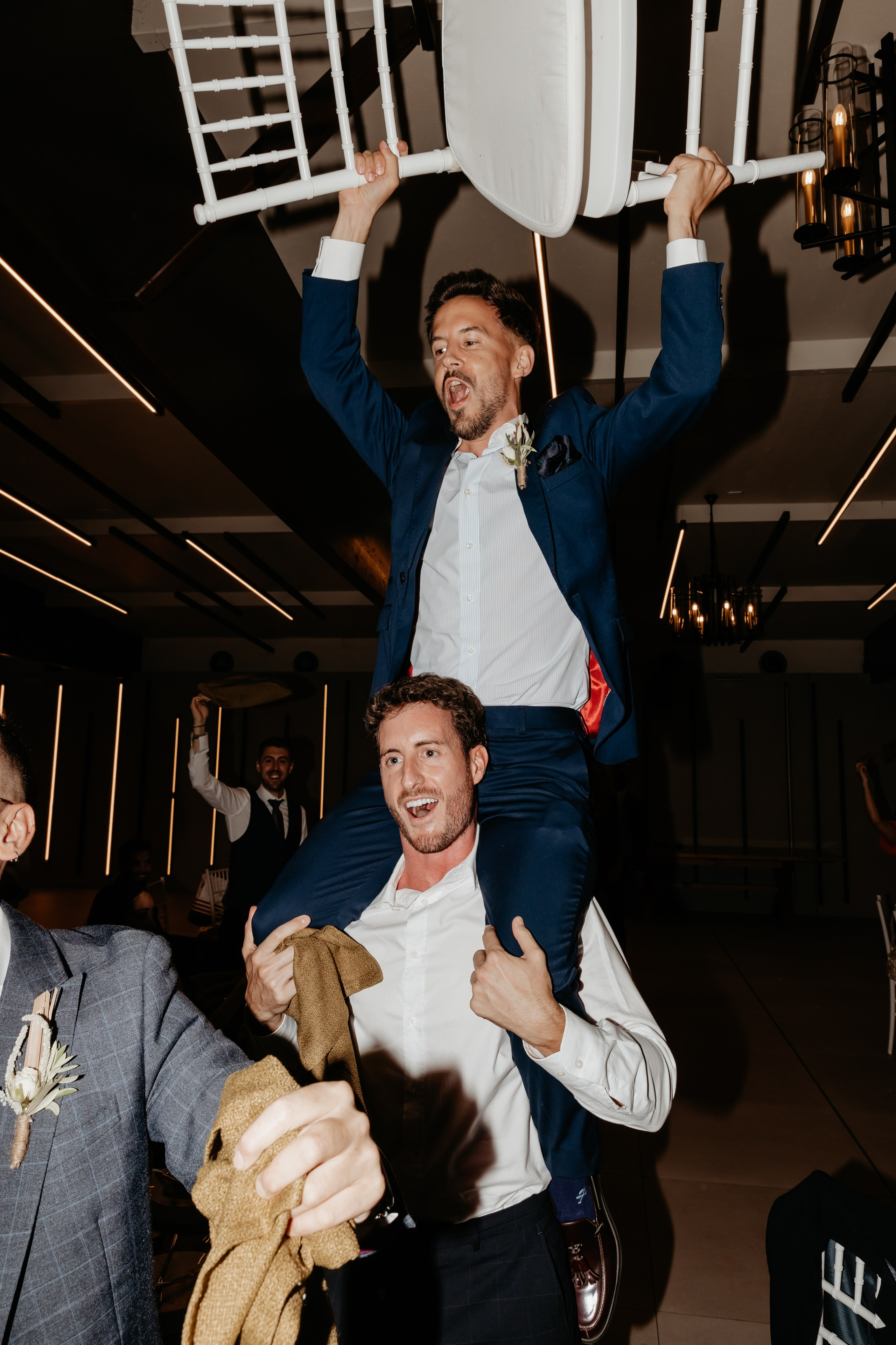 Víctor y Carmen. Ramoné Fotografía · Fotógrafo de Bodas en Alicante, Murcia y Valencia | Reportaje Natural y Documental