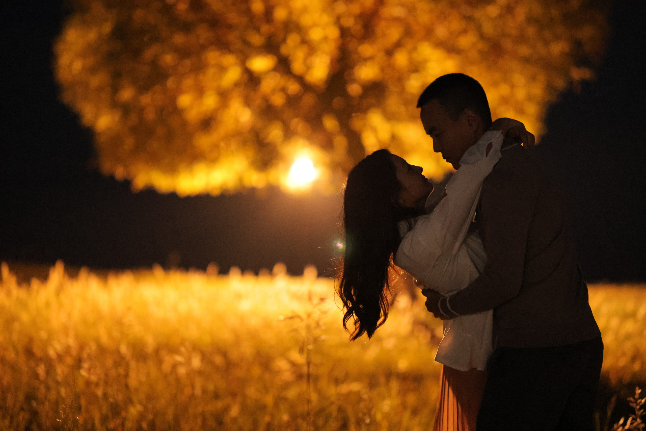 ISSIK KYL. Mandarin.photo