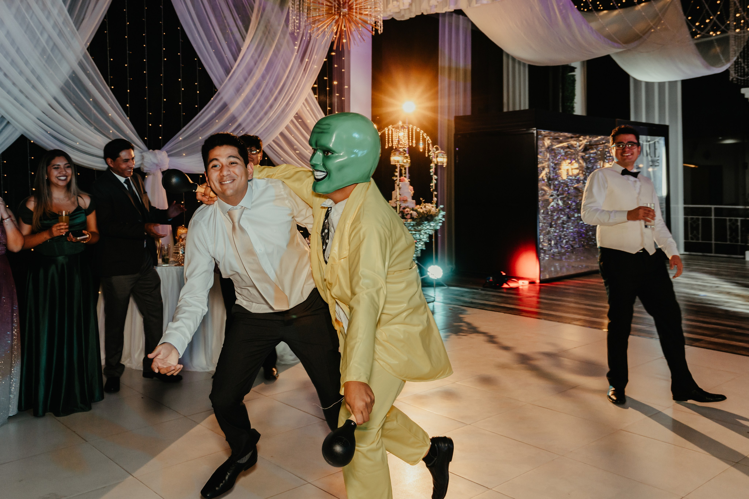 VANIA + LUIS BODA CIVIL. Studio KVTA | Fotografía y Video de Bodas en Arequipa