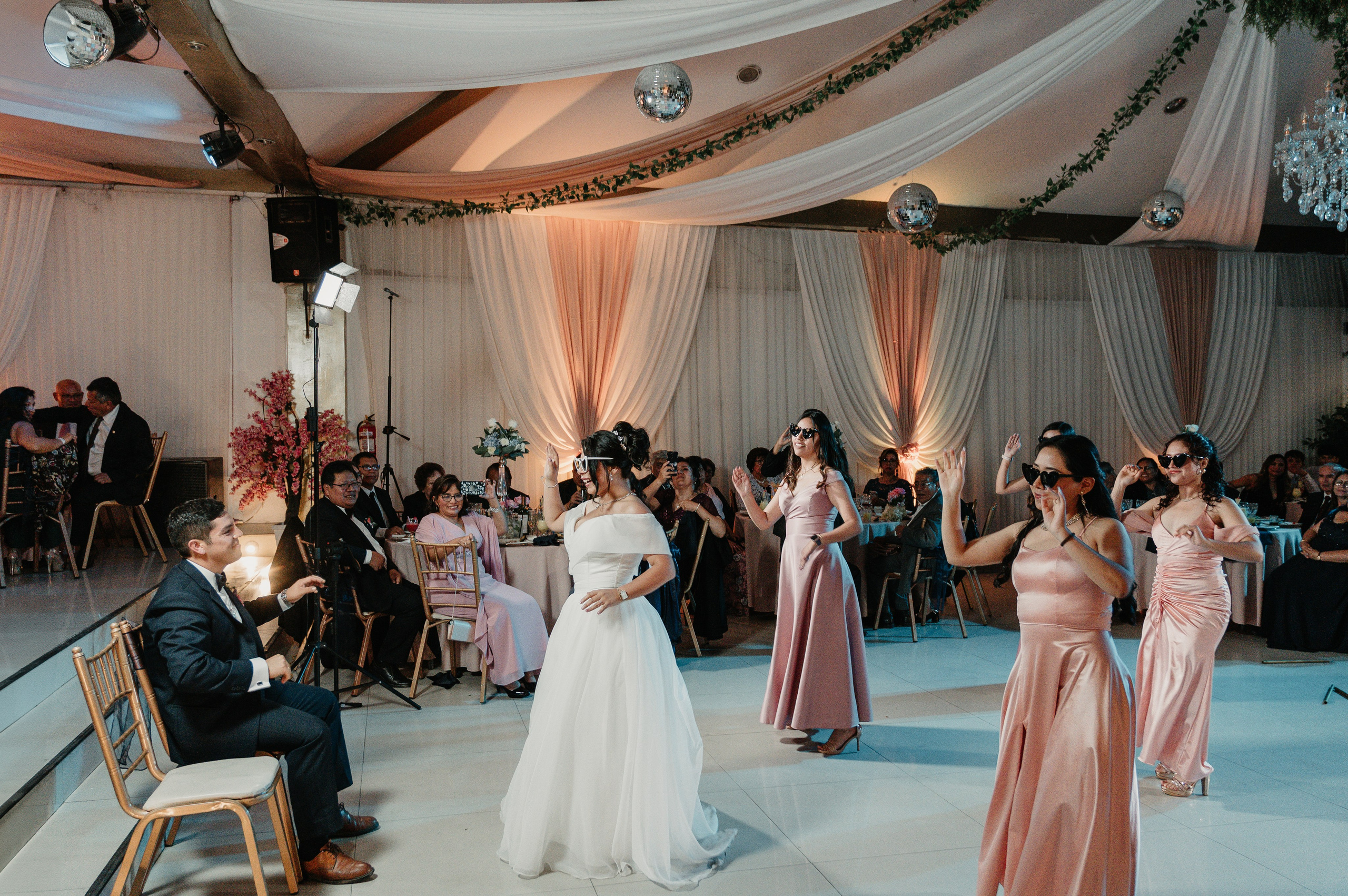 ALEJANDRA + RODRIGO BODA RELIGIOSA. Studio KVTA | Fotografía y Video de Bodas en Arequipa