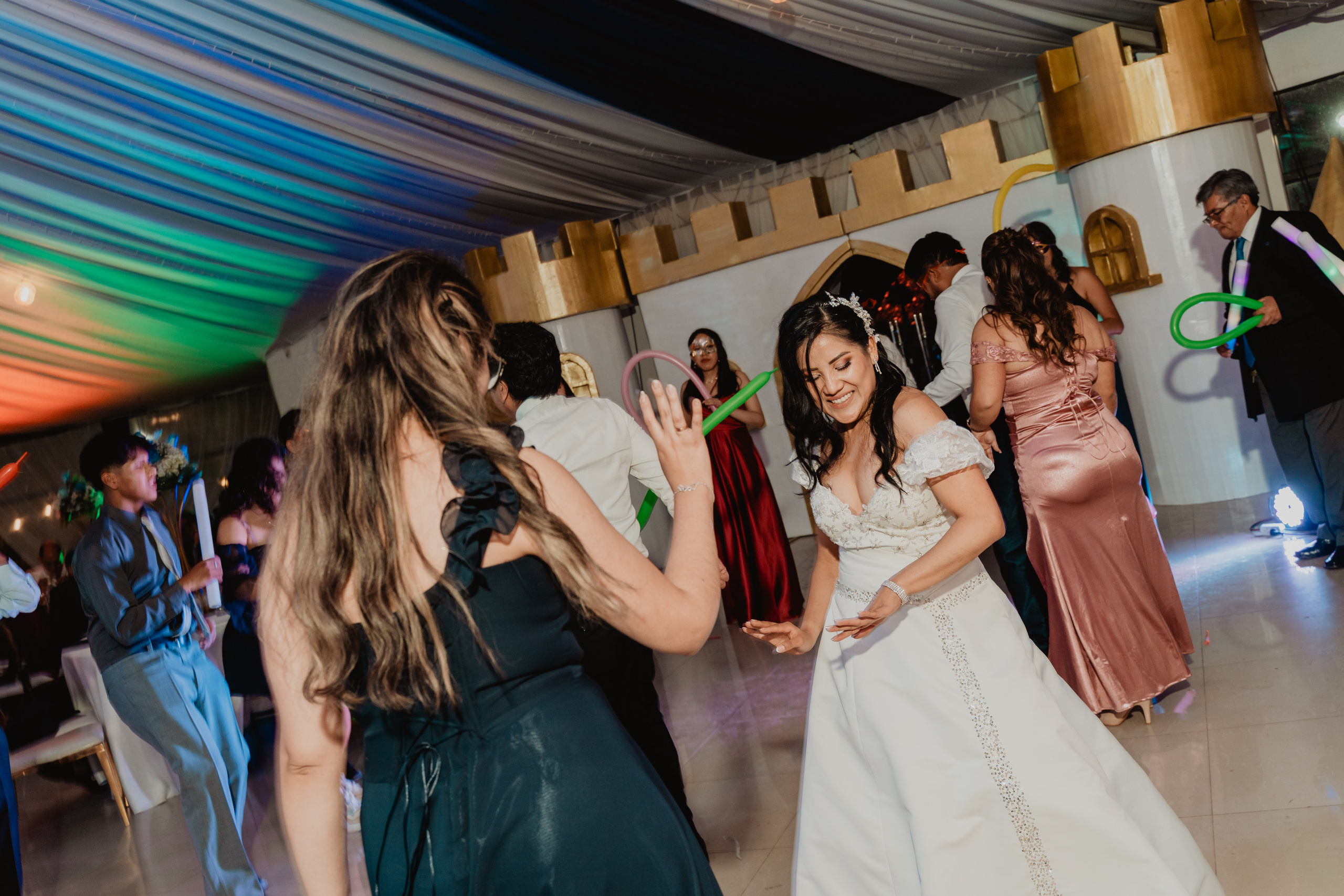 GABRIELA + JORGE | BODA CIVIL RELIGIOSA. Studio KVTA | Fotografía y Video de Bodas en Arequipa