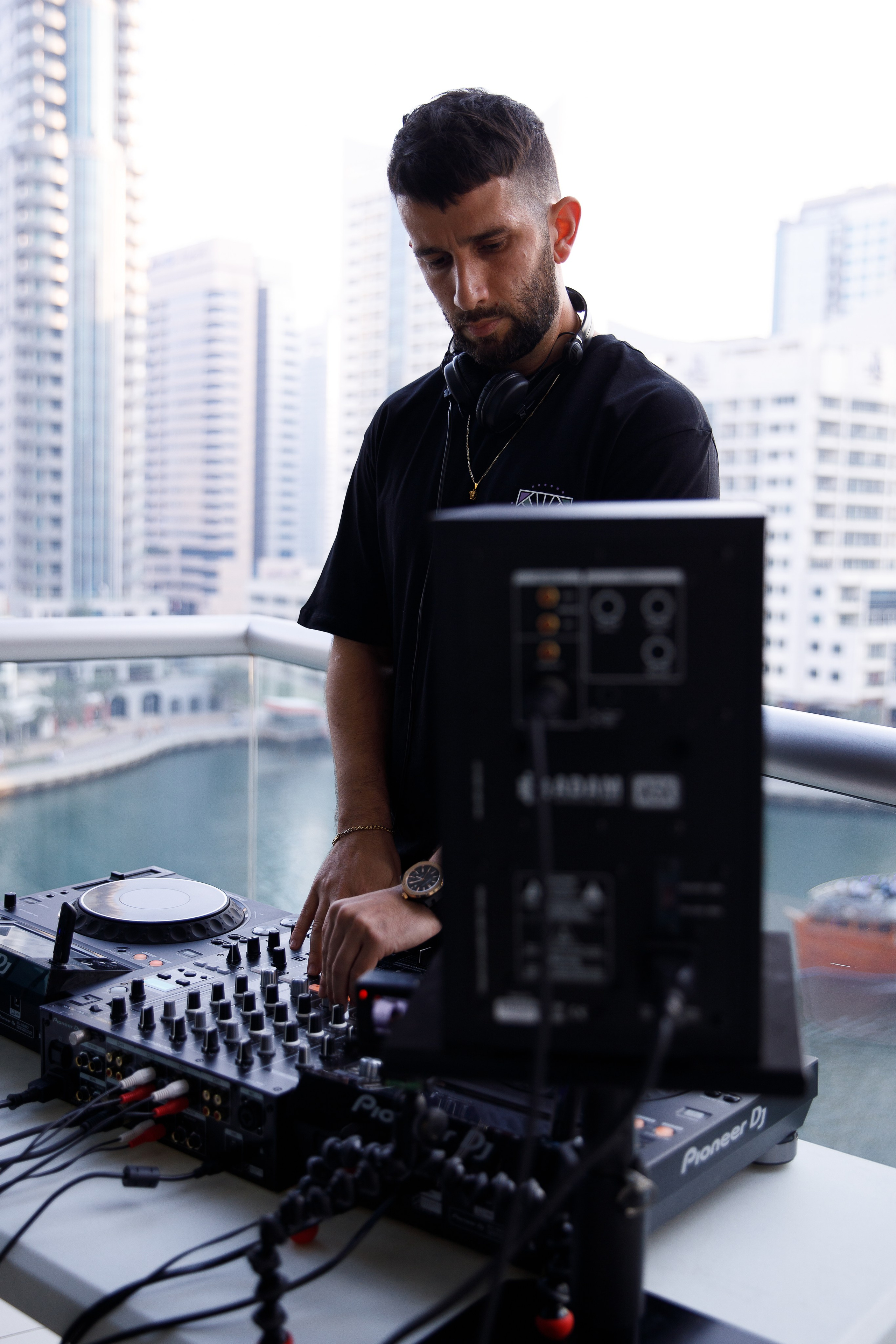 DJ. Photographer Anna Curly | Weddings and Events in Dubai