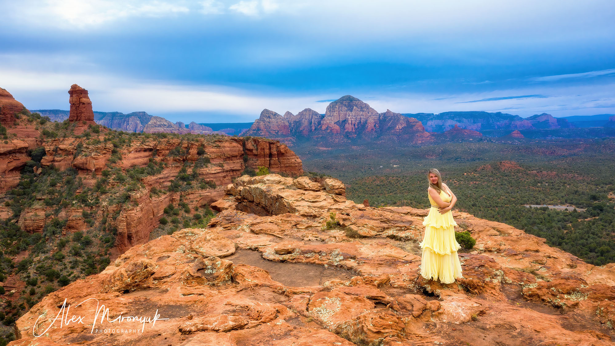 New Year In Sedona. Pet, Senior, Landscape, portrait studio, photographer in Miami and Sou