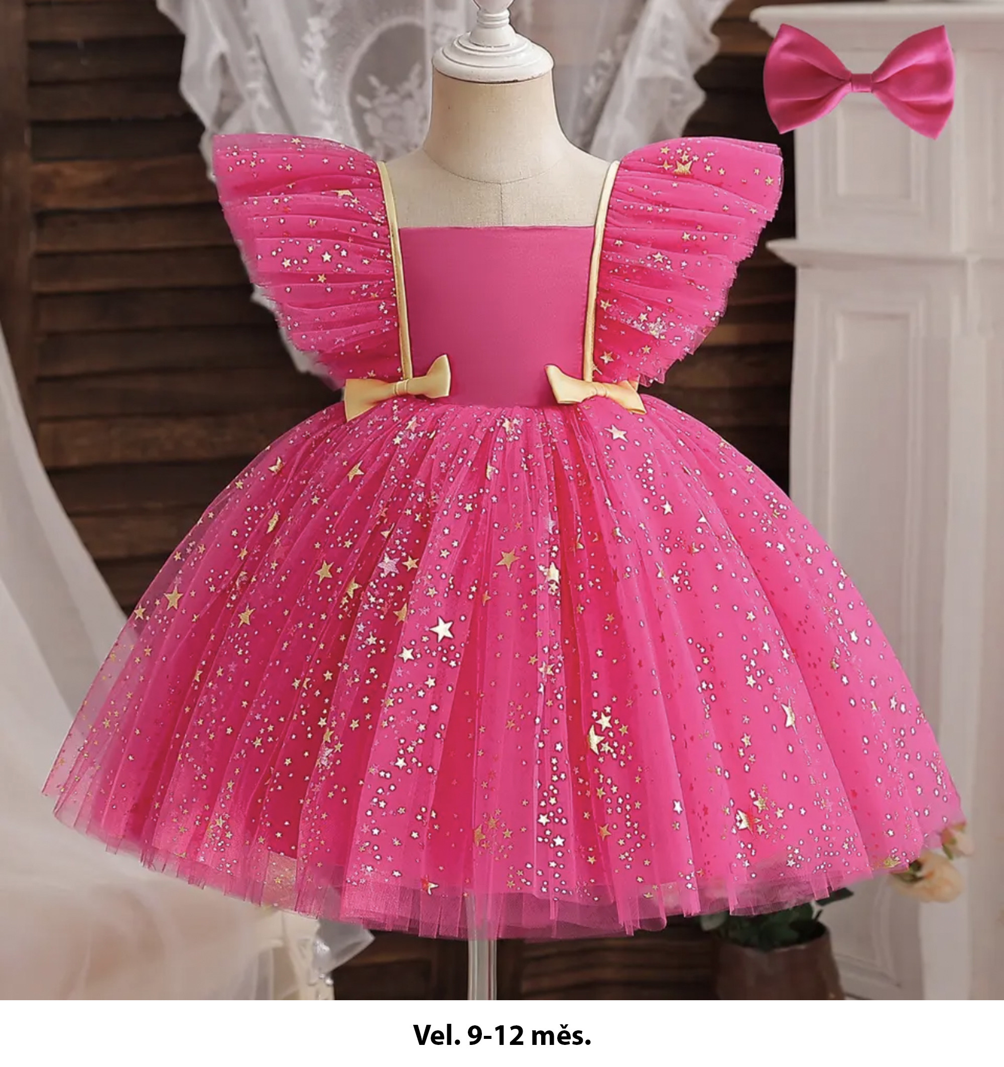 Girl's dresses for photoshoots in Prague and Czech Republic. Professional photographer in Prague Anastasia Haritonova