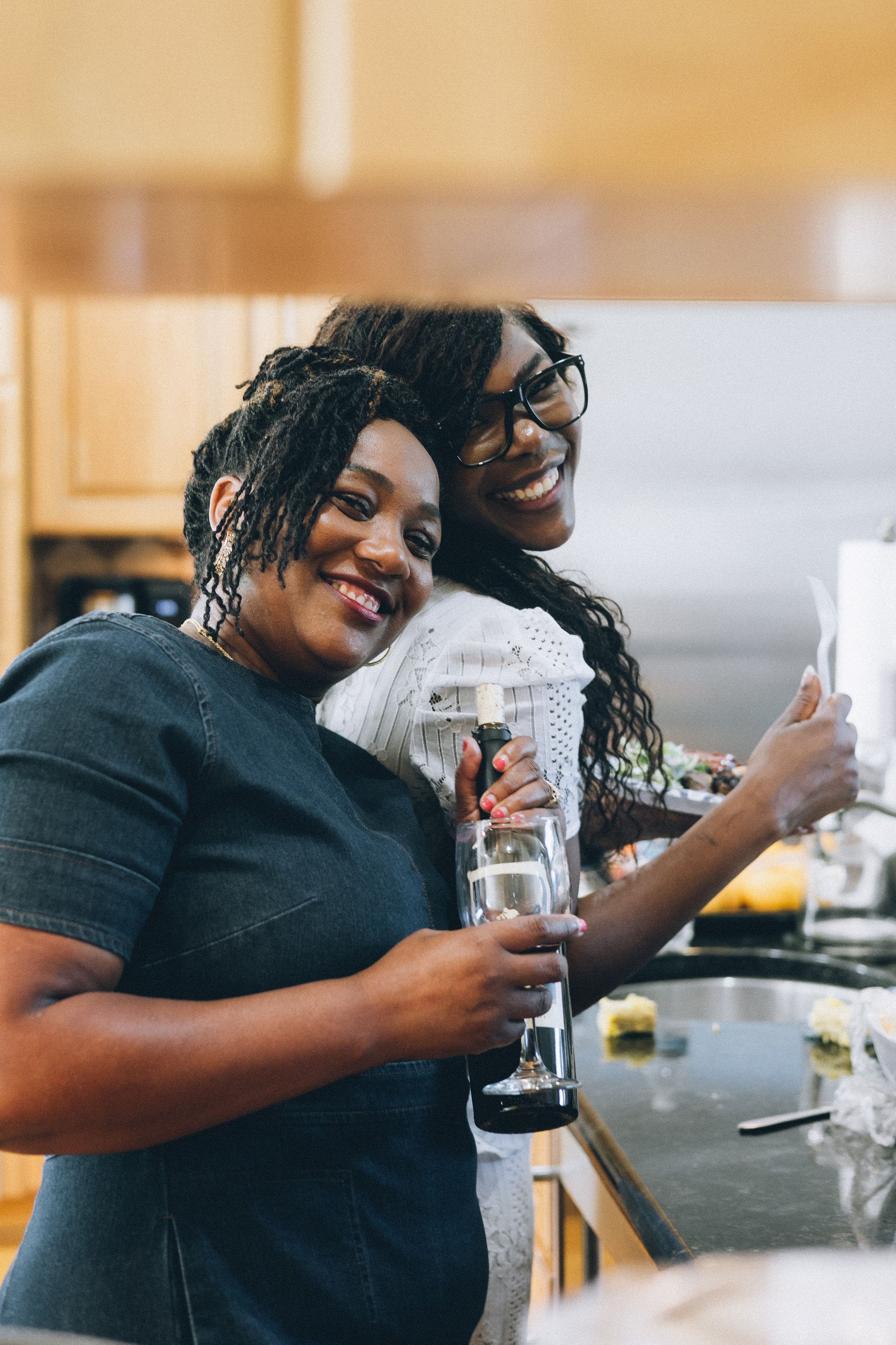 Mutotis Meeting. Sara Eulalia | Virginia Photographer