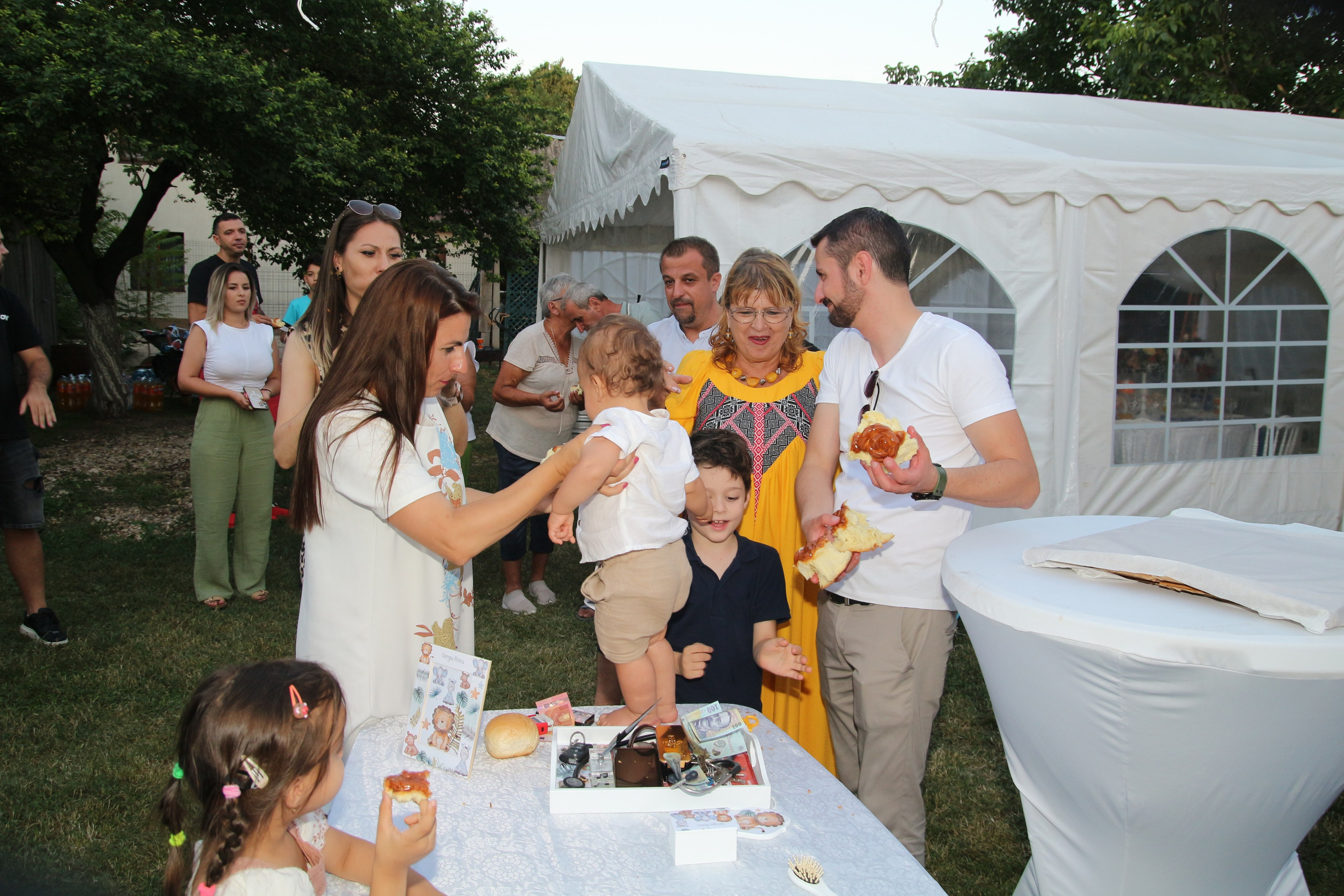 BYZO MEDIA. PETRU BYZO - family and children photographer in ROMANIA