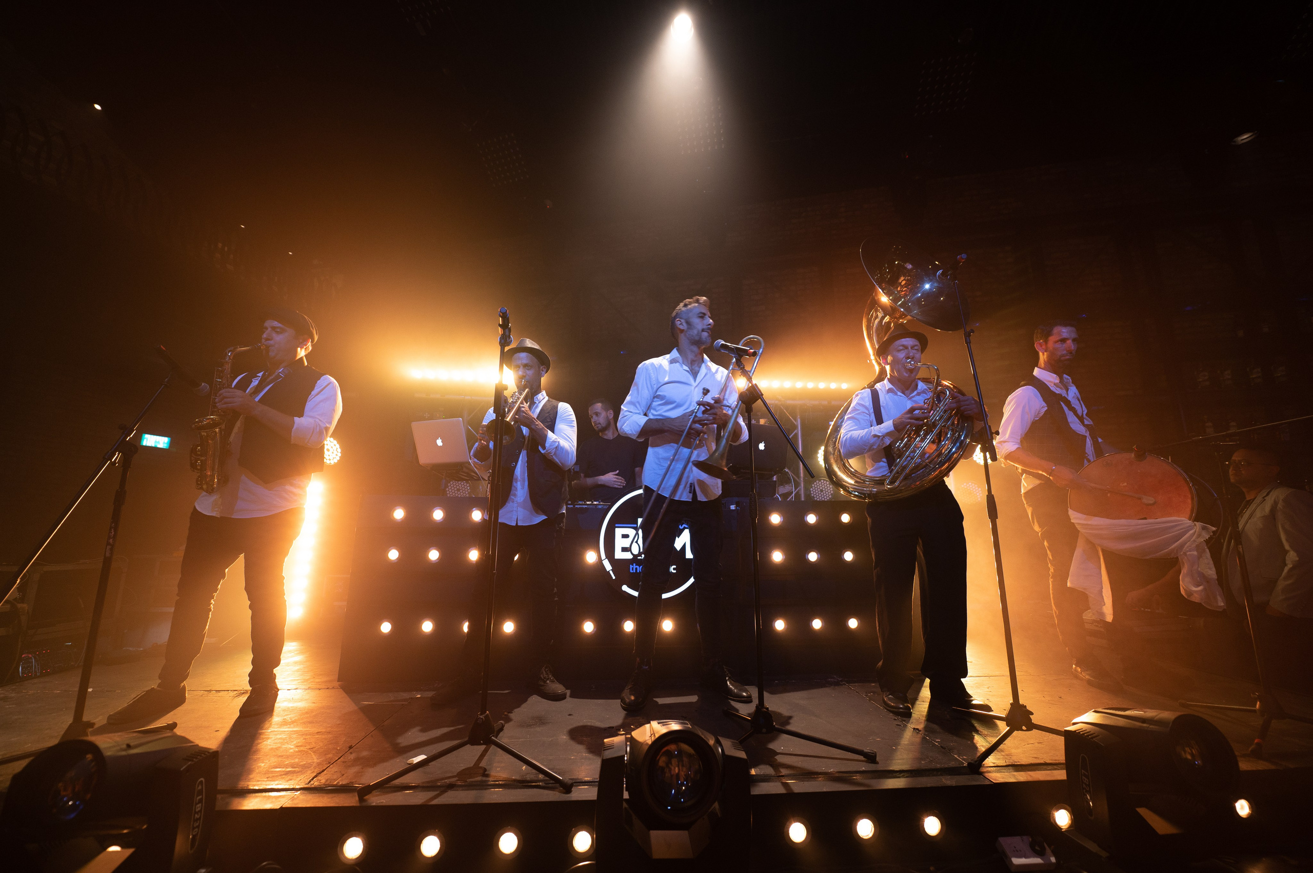 Aliezer & Adi. Wedding and events photographers Studio Shalom