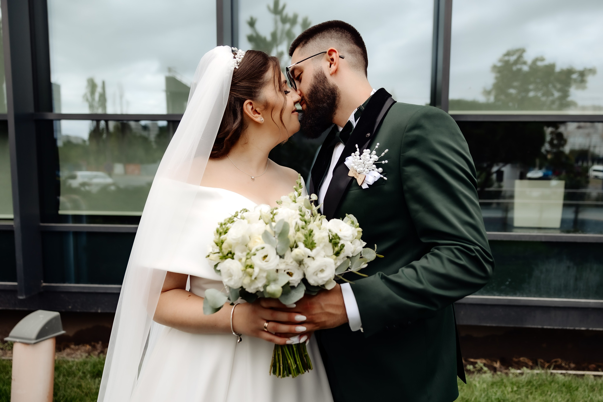 D & C. Crudueugen.com