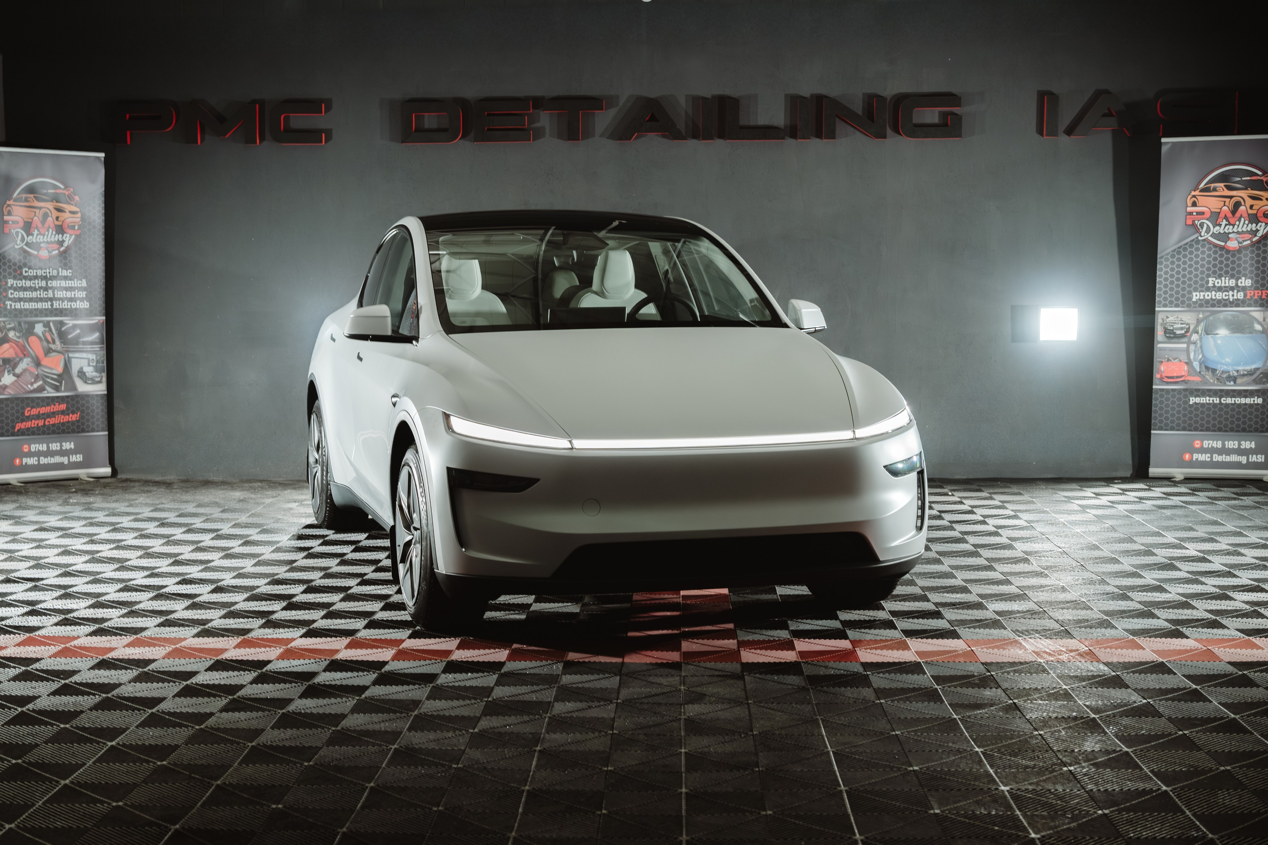 Tesla Model Y (PMC Detailing). Adrian Visovan - Fotograf Iasi
