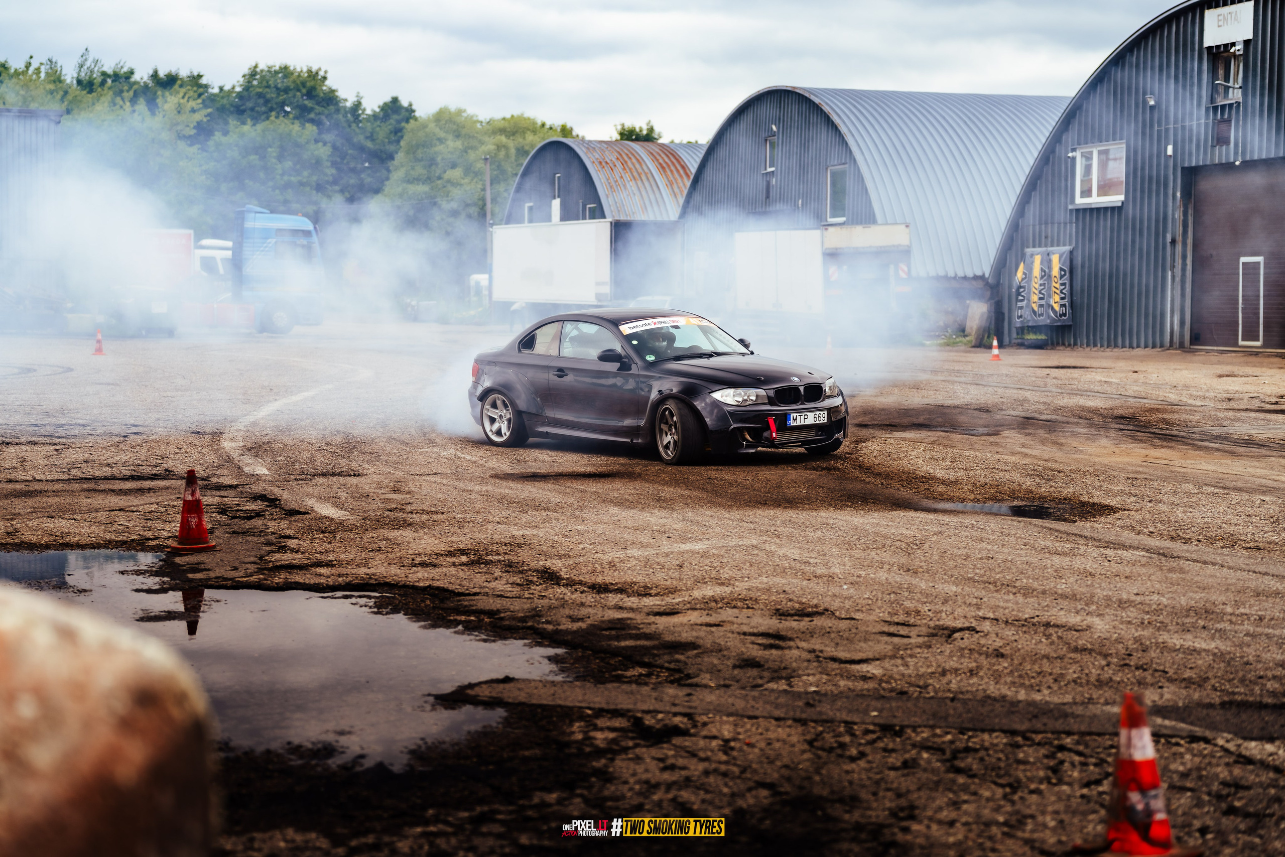 Side to Side #DRIFTDAY. OnePIXEL