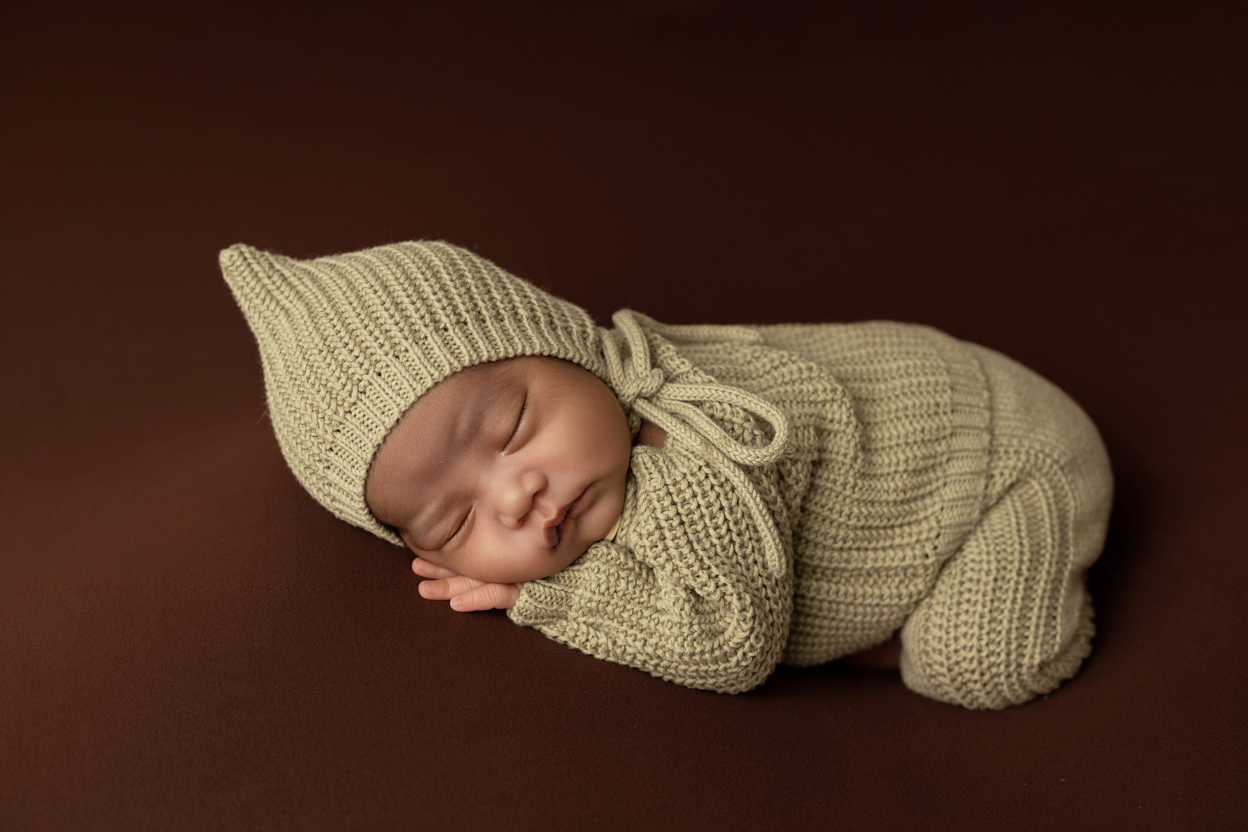 Newborn Classic. Family photographer in Bay Area, California