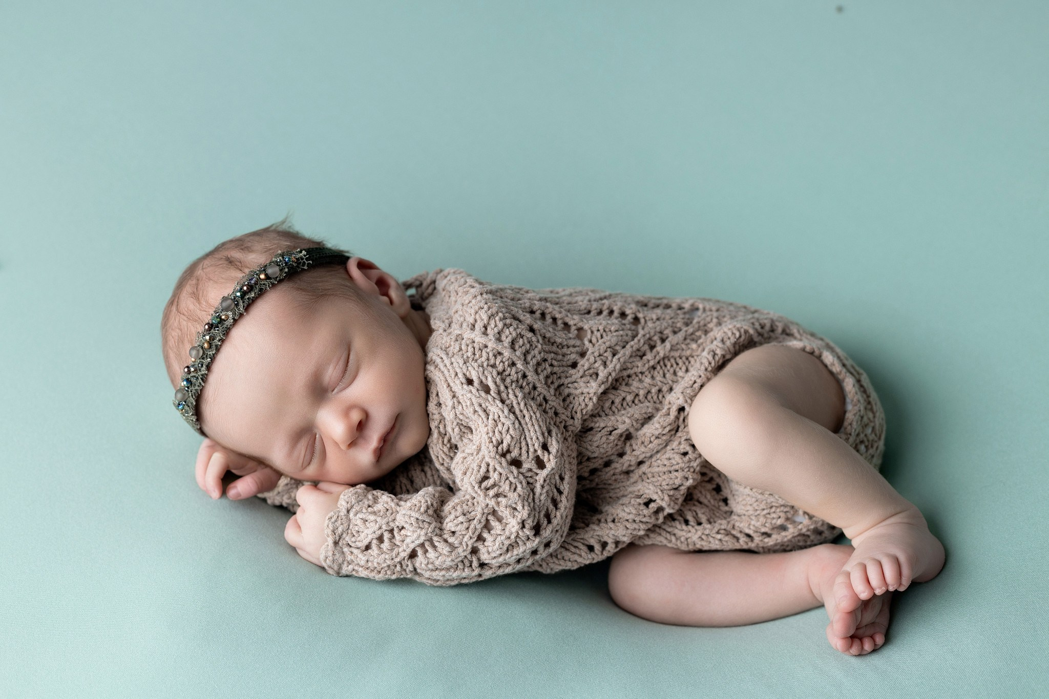 Newborn Classic. Family photographer in Bay Area, California